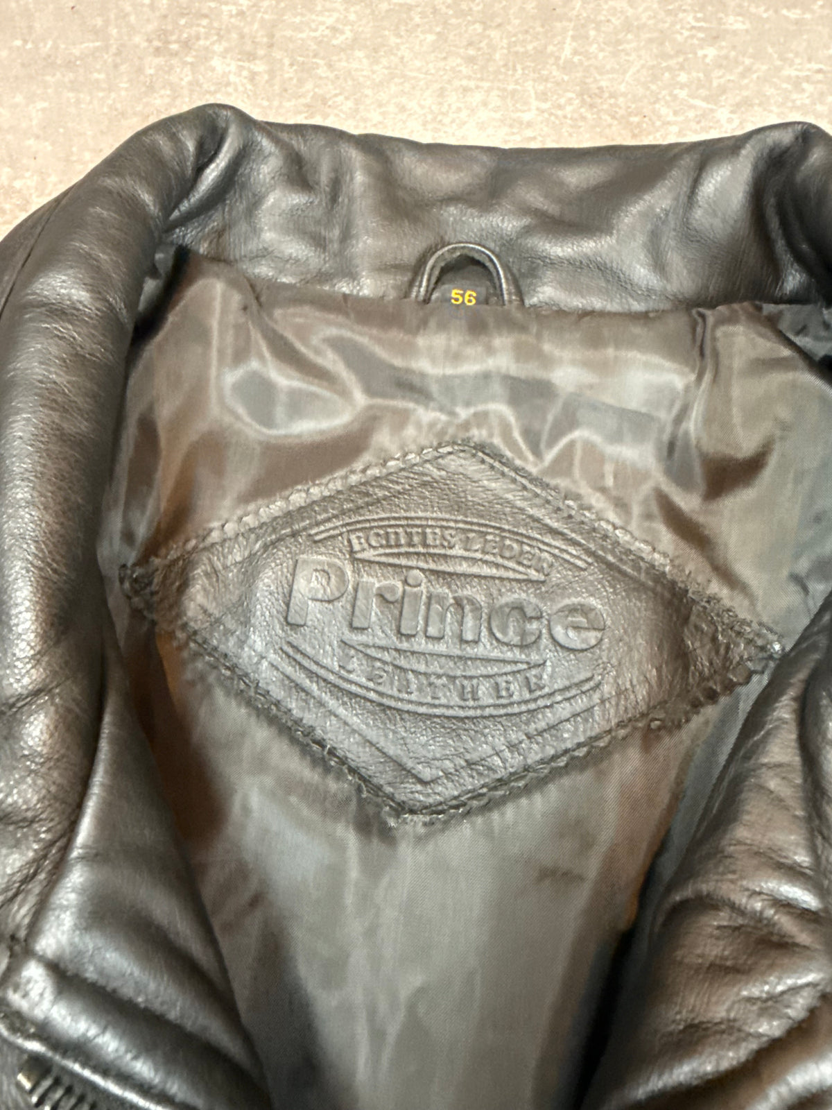 Prince Vintage Herren Lederweste Schwarz – Echtleder Gr. 56 Bikerweste