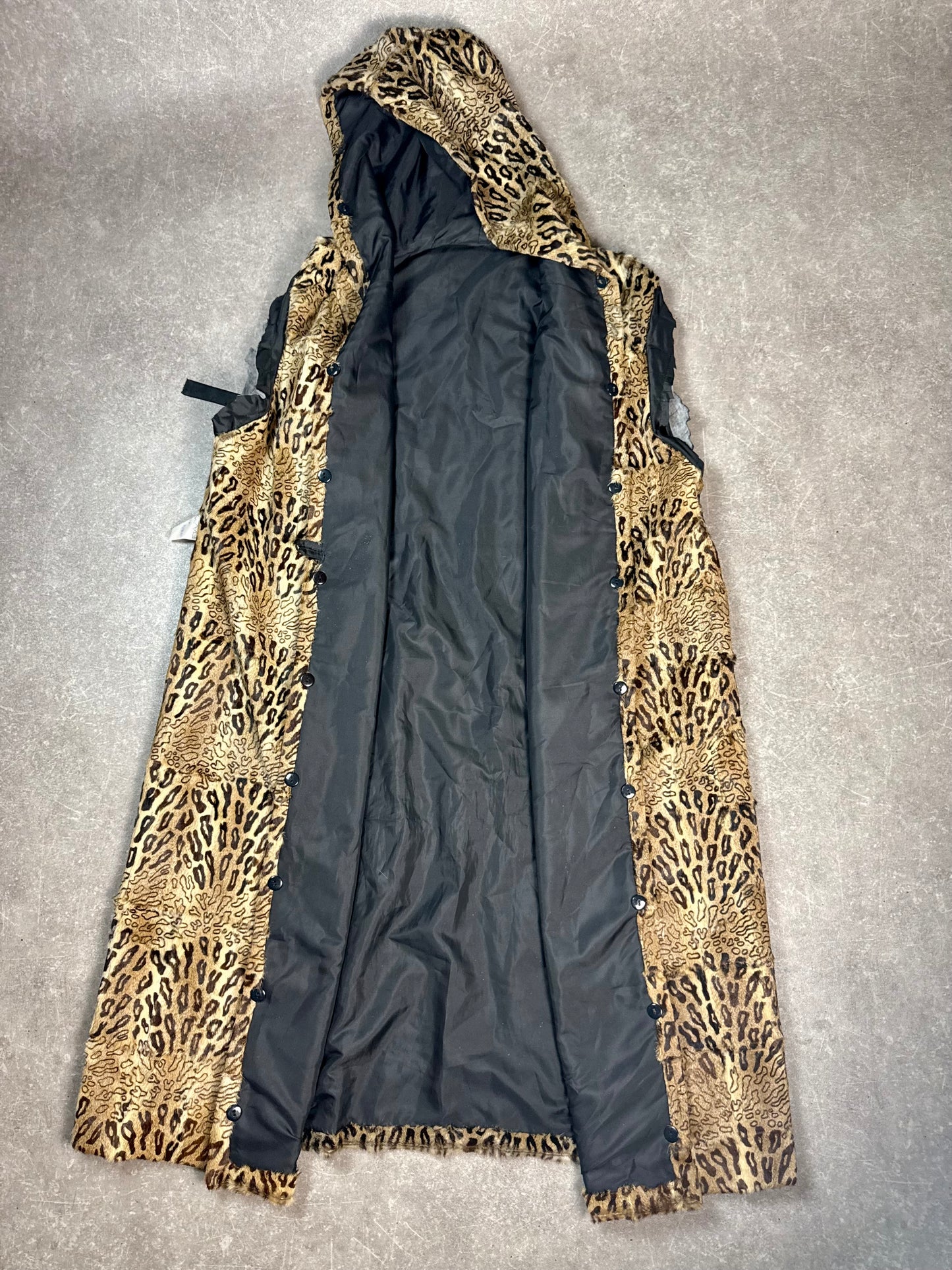 Vintage Pelzcape mit Kapuze – Leopardenmuster – Echtes Fell – Unikat
