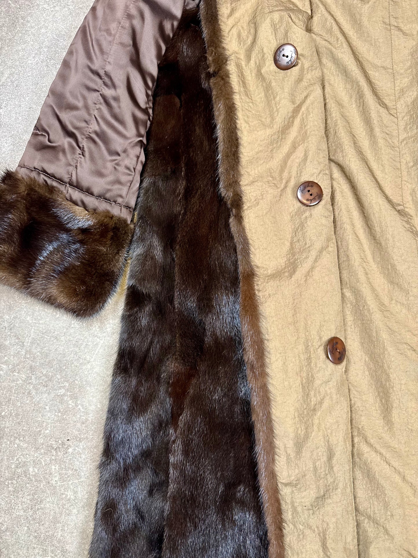 Vintage Nerzmantel Echtpelz Braun Damen Pelzmantel Lang Klassisch Elegant Winter