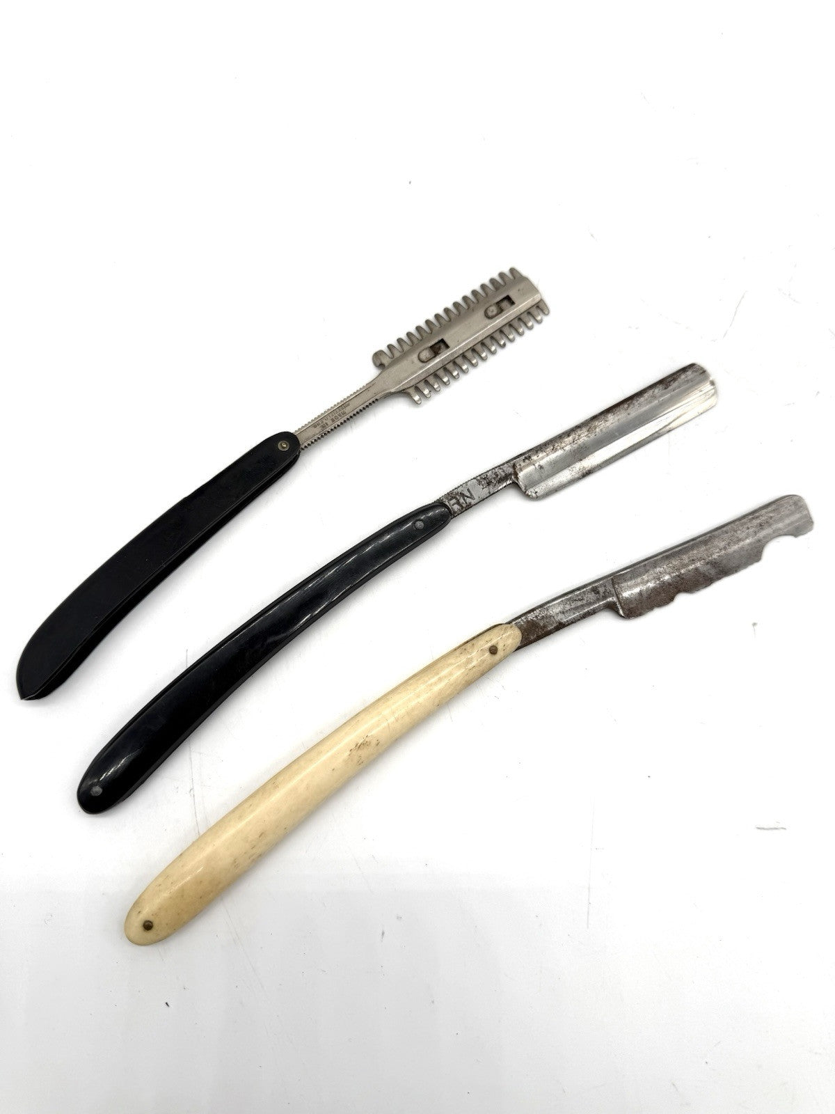 K25B115- VINTAGE RASIERMESSER, RASIERMESSERKAMM SAMMLUNG KONVOLUT LOT ERN