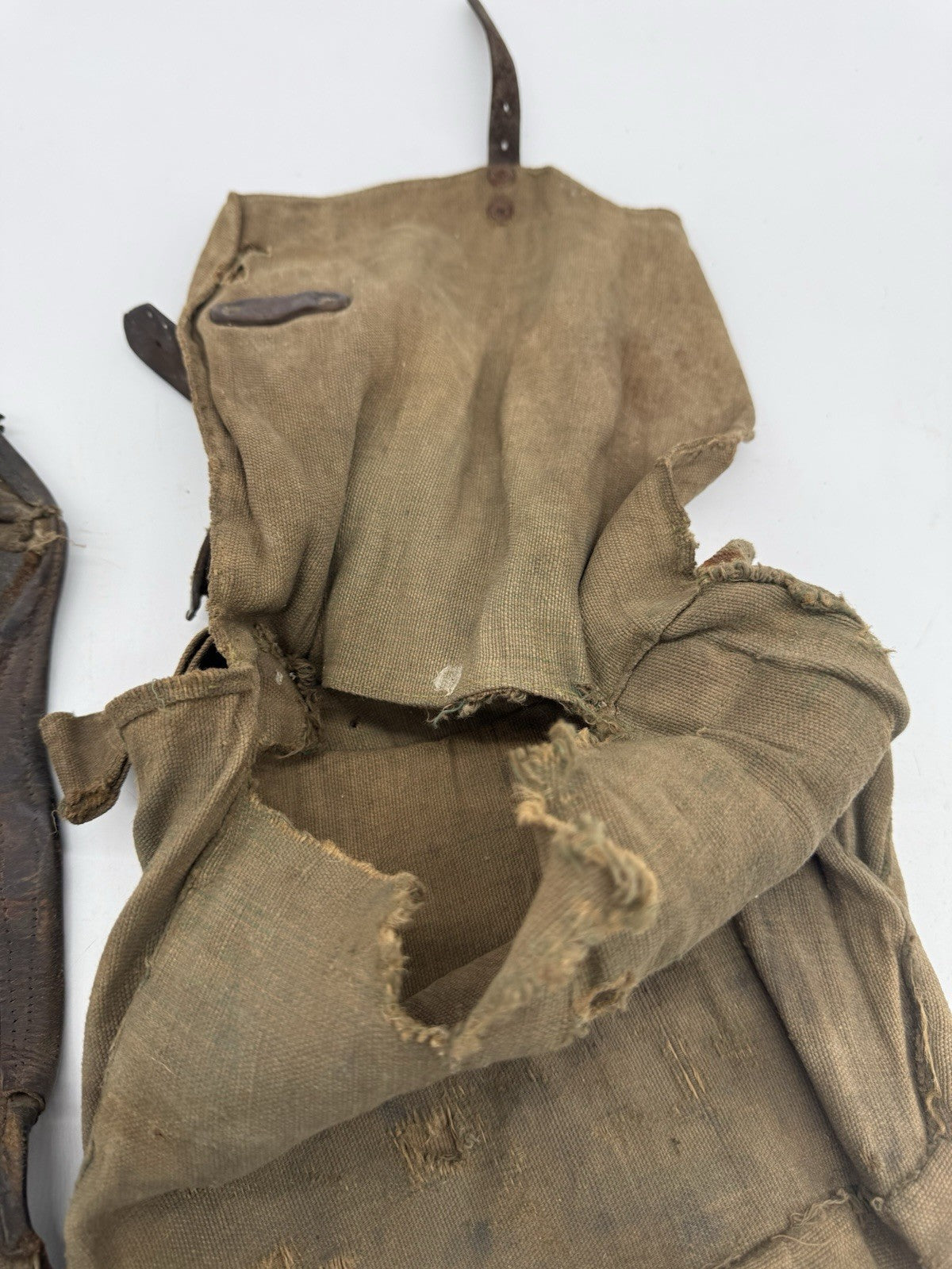 WW2 WEHRMACHT GAMASCHE MIT RZM STEMPEL + BROTBEUTEL