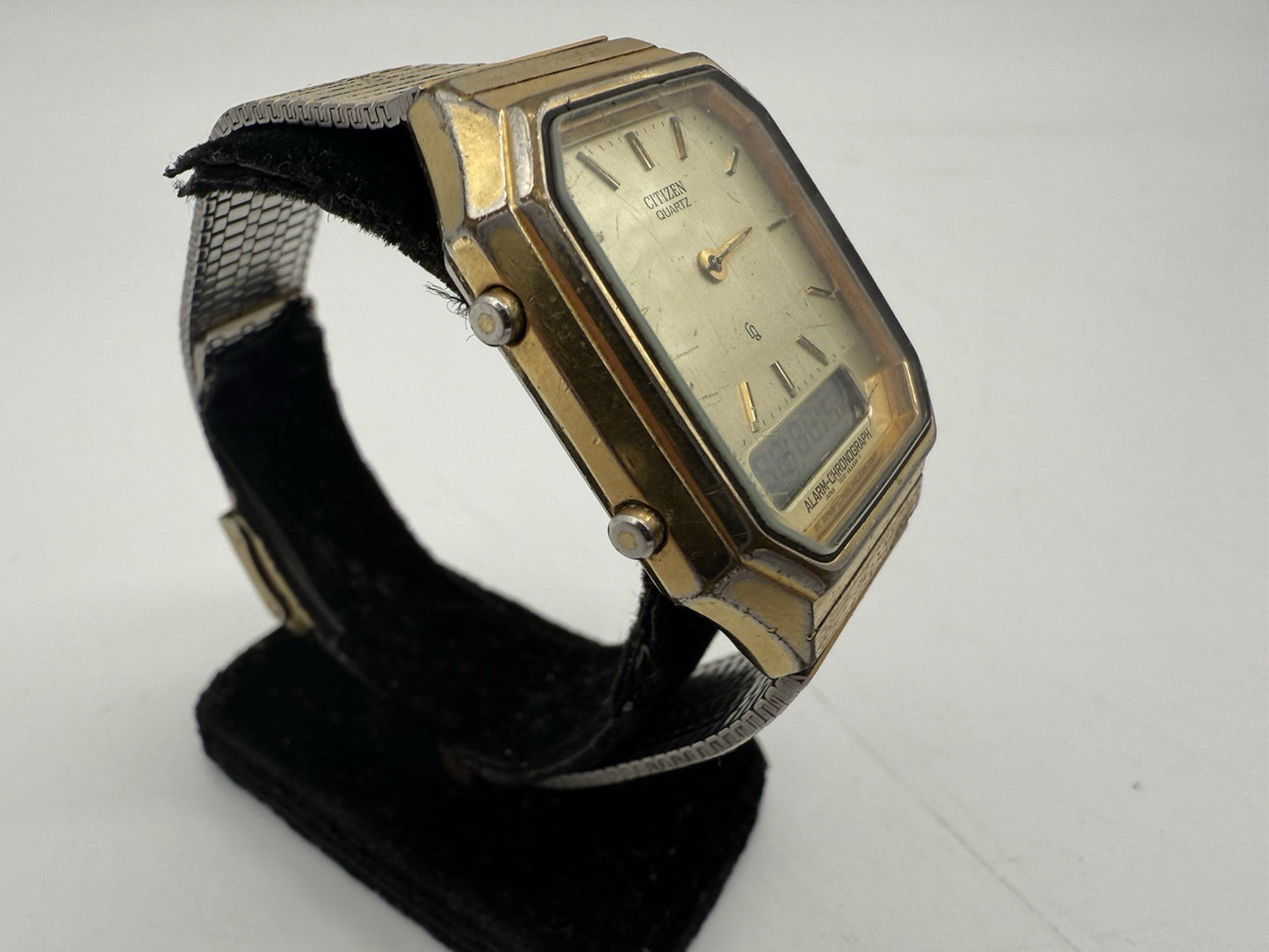 CITIZEN VINTAGE QUARTZ ALARM CHRONOGRAPH GOLD NEUE BATTERIE