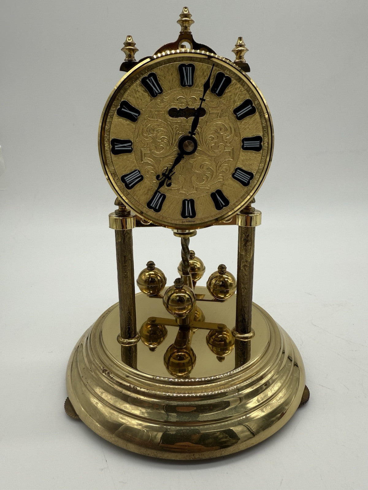 2RETRO DREHPENDELUHR HERMLE KAMINUHR MESSING GOLDFARBEN VINTAGE TISCHUHR