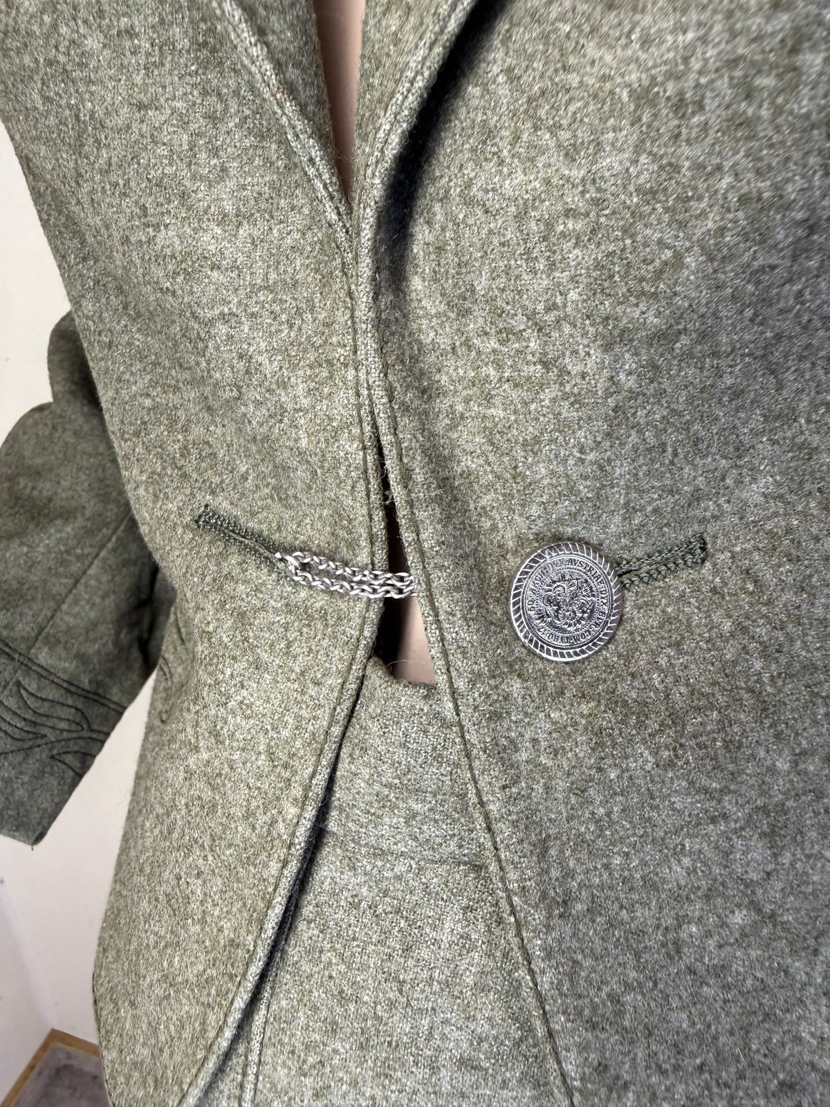 Vintage Julius Lang Damen Trachten Kostüm Schurwolle – Blazer & Faltenrock