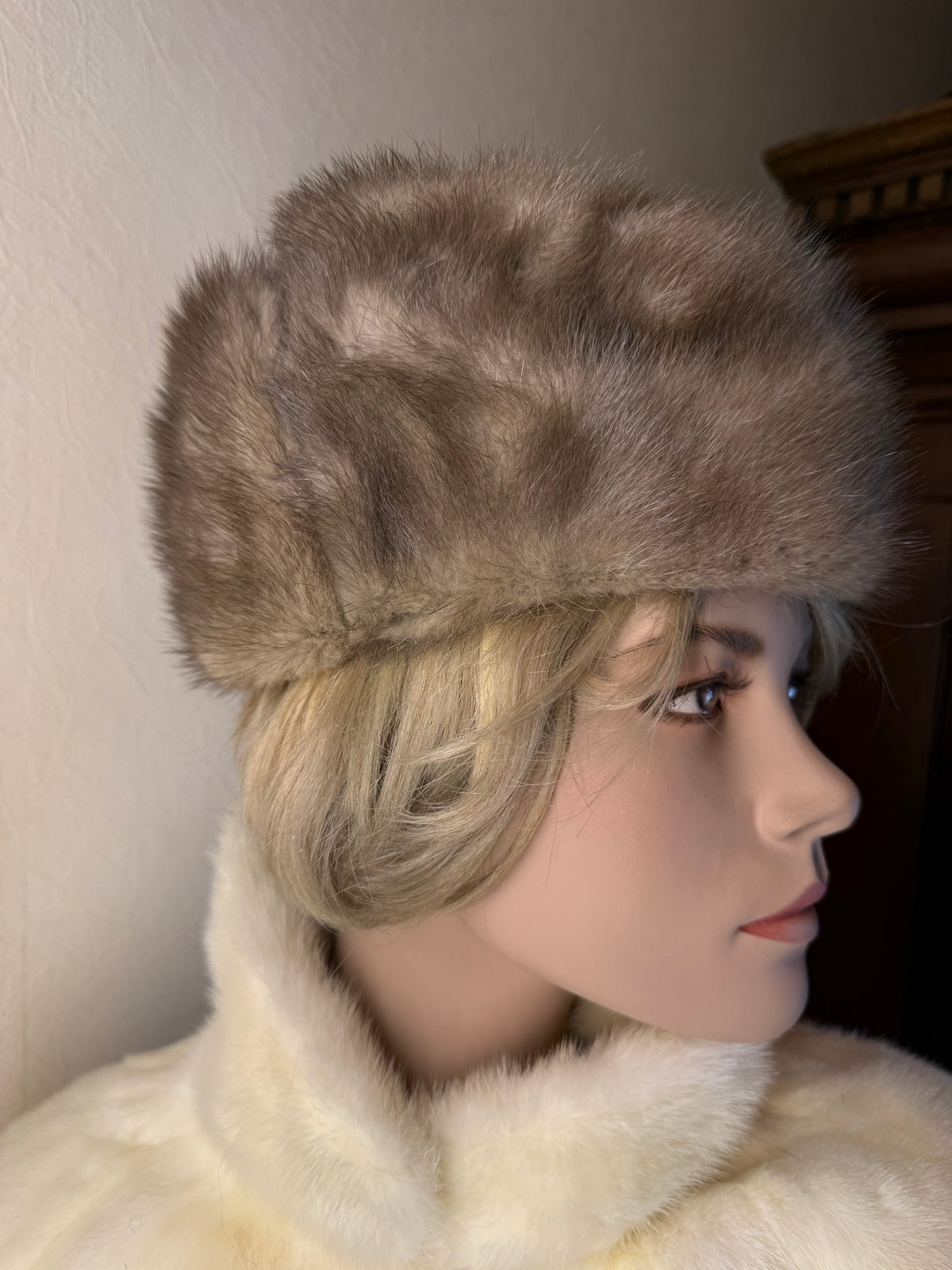 Vintage Nerz Pelzmütze Echtpelz Braun Russische Wintermütze Damen Luxury Fur Hat