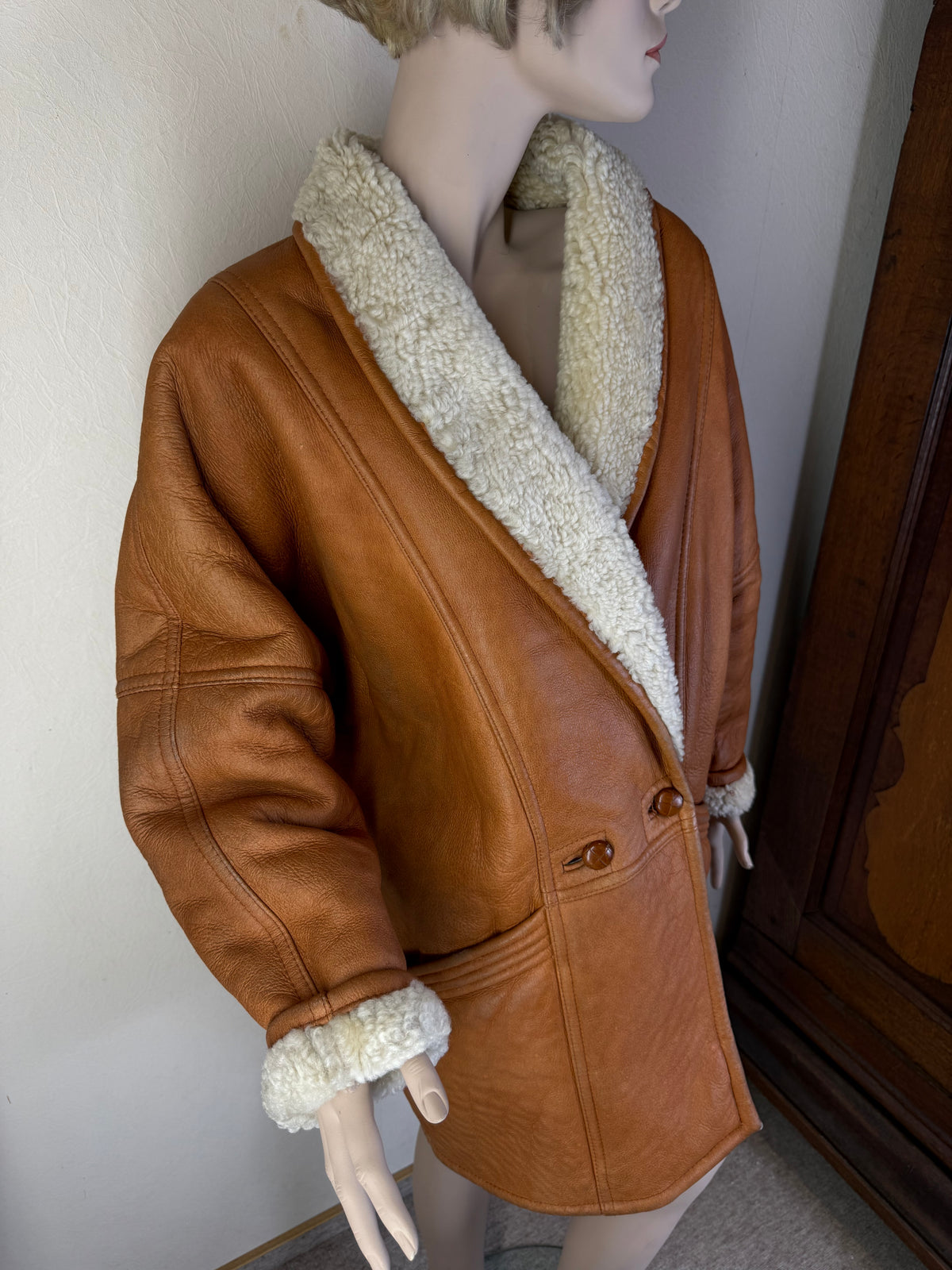Vintage Lammfellmantel Braun – Echtleder Shearling Oversize Mantel