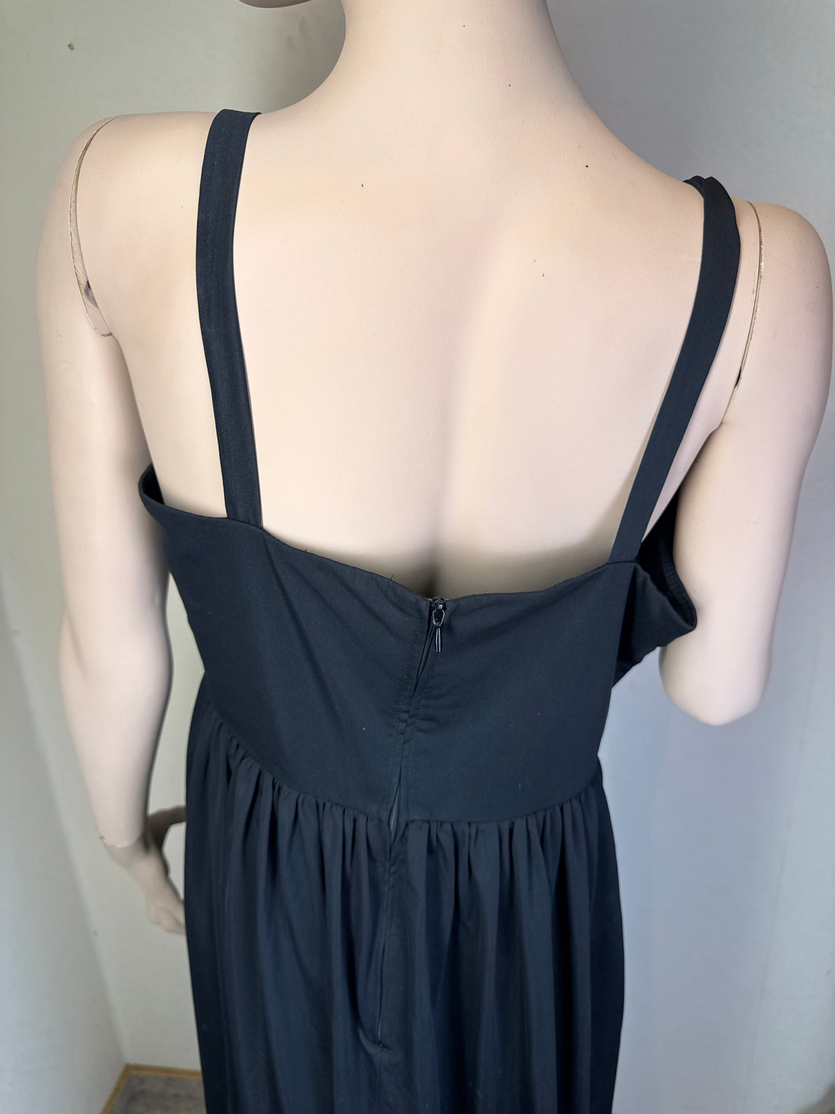 Vintage Damen Abendkleid Schwarz Weiß – Langes Ballkleid mit Stoffrose