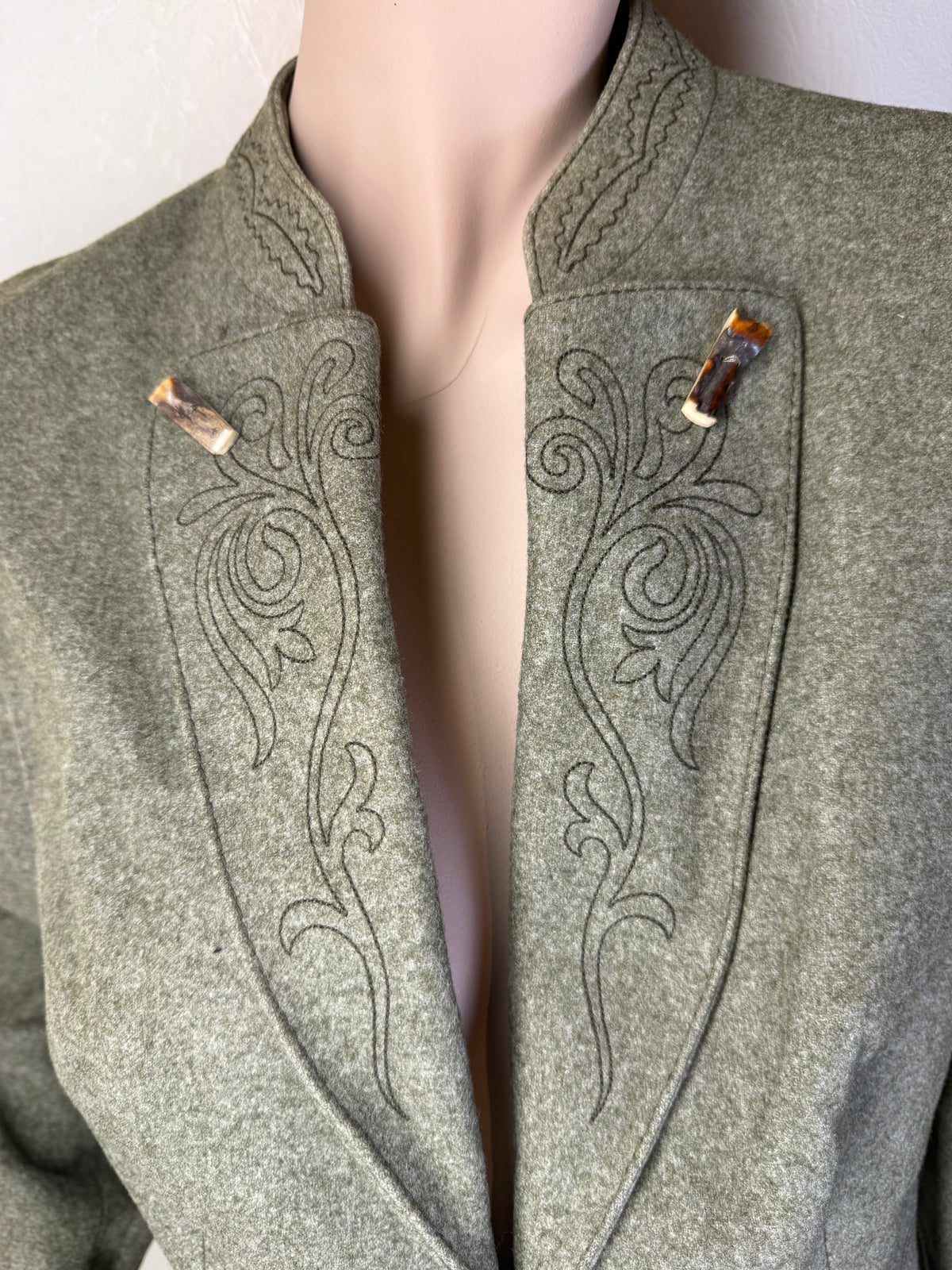 Vintage Julius Lang Damen Trachten Kostüm Schurwolle – Blazer & Faltenrock