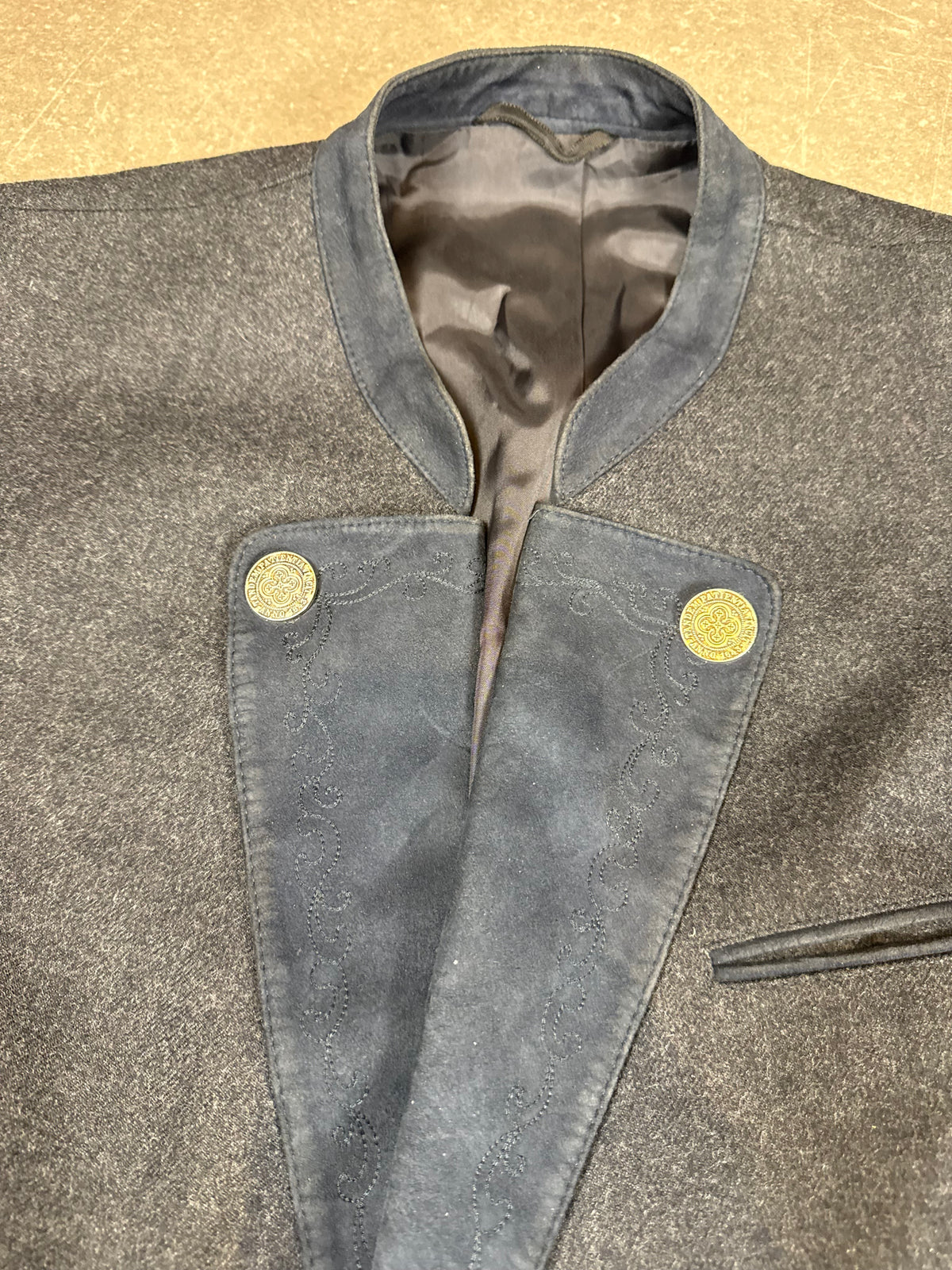 Vintage Herren Trachtenanzug Schurwolle Dunkelblau – Janker Sakko & Hose Gr. 27