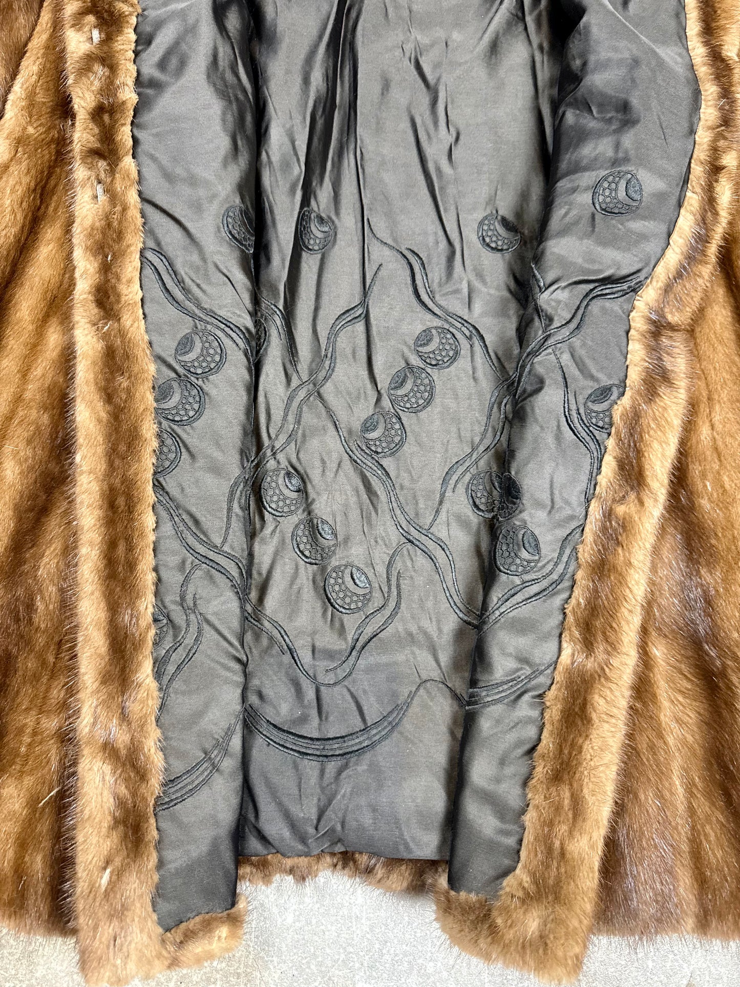 Edler Nerz Pelzmantel Damen Gr. XL 42/44 Braun Echtpelz Vintage Lang Mantel