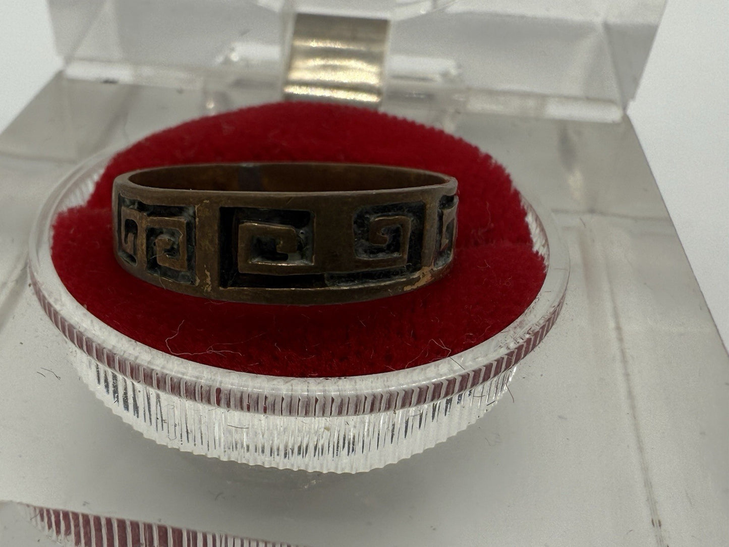 ANTIKER RING MIT GRIECHISCHEM MUSTER GR.53