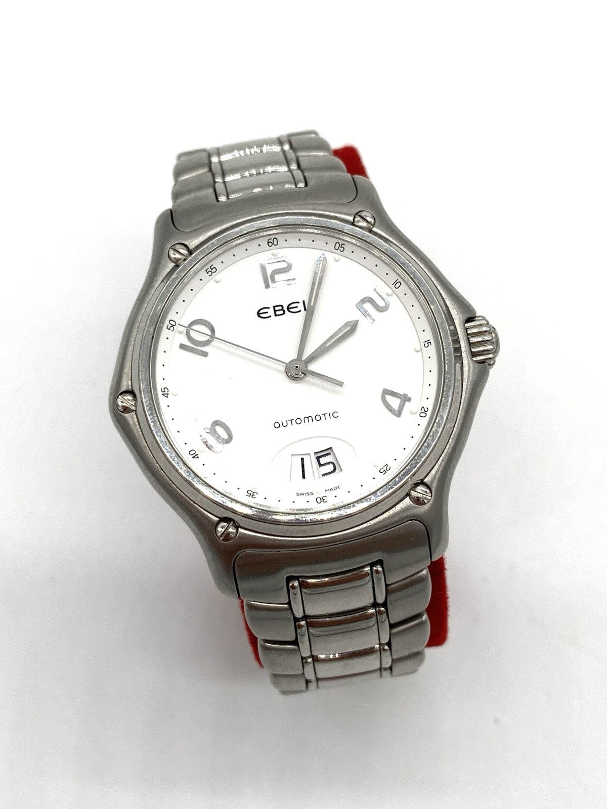 EBEL 1911 AUTOMATIK HERRENUHR MIT GROPDATUM ELEGANT
