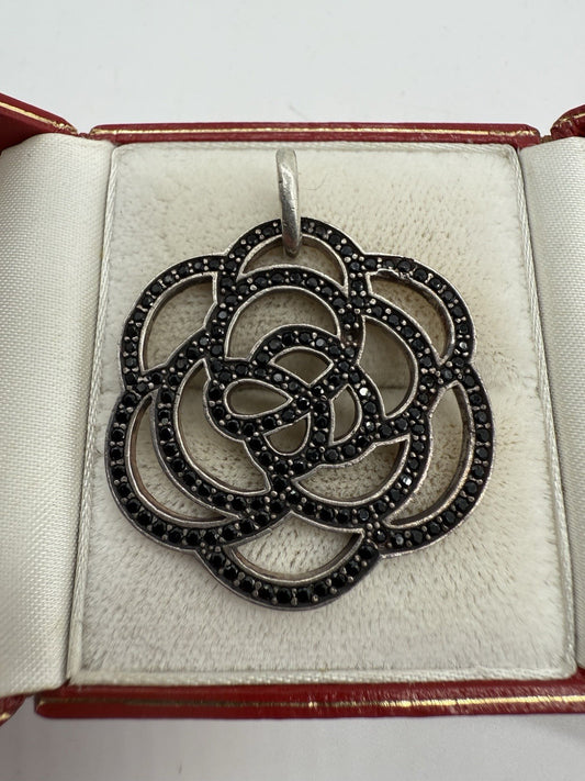 VINTAGE 925 STERLING SILBER ANHÄNGER DURCHBROCHEN BLUME SCHWARZ CZ CHARM