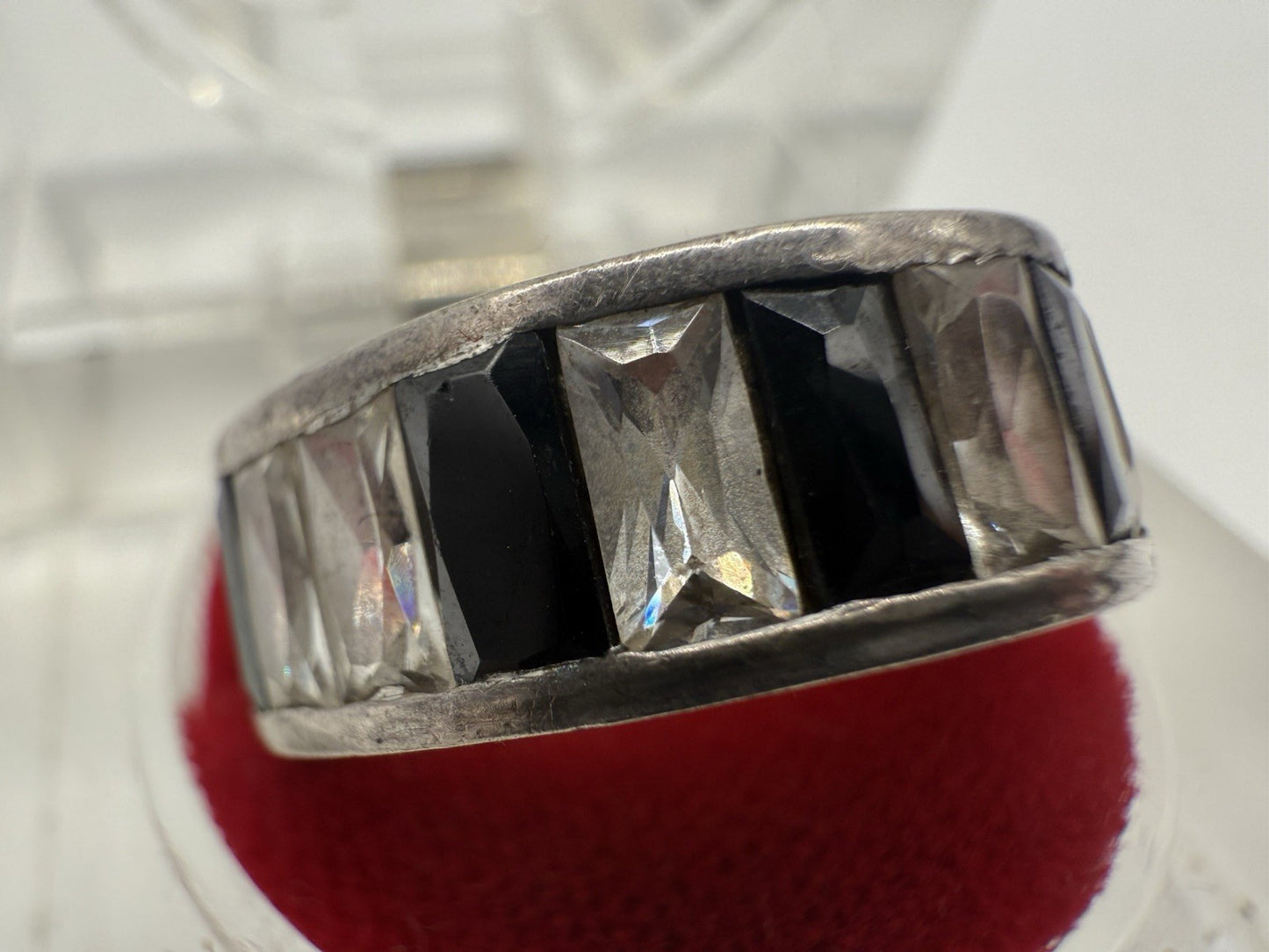 VINTAGE SILBER RING MIT ONYX UND ZIRKONIA BESATZ GR.58