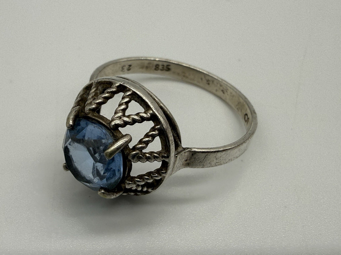 FILIGRANER ANTIK RING - 835 SILBER FISCHLAND SCHMUCK - BLAUER STEIN GR.60