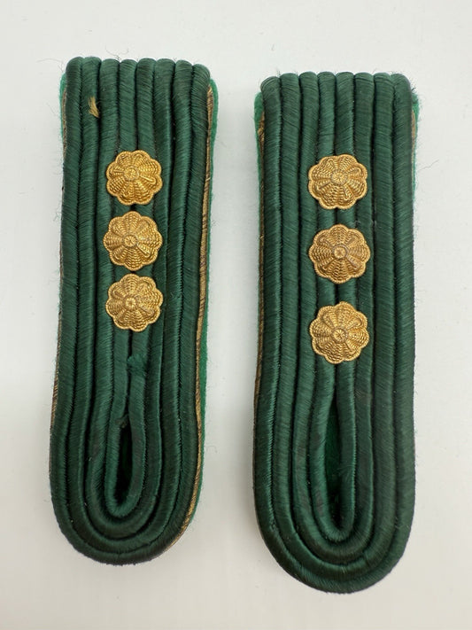 FRÜHE SCHULTERKLAPPEN DER REICHSBAHN GRÜN GOLD