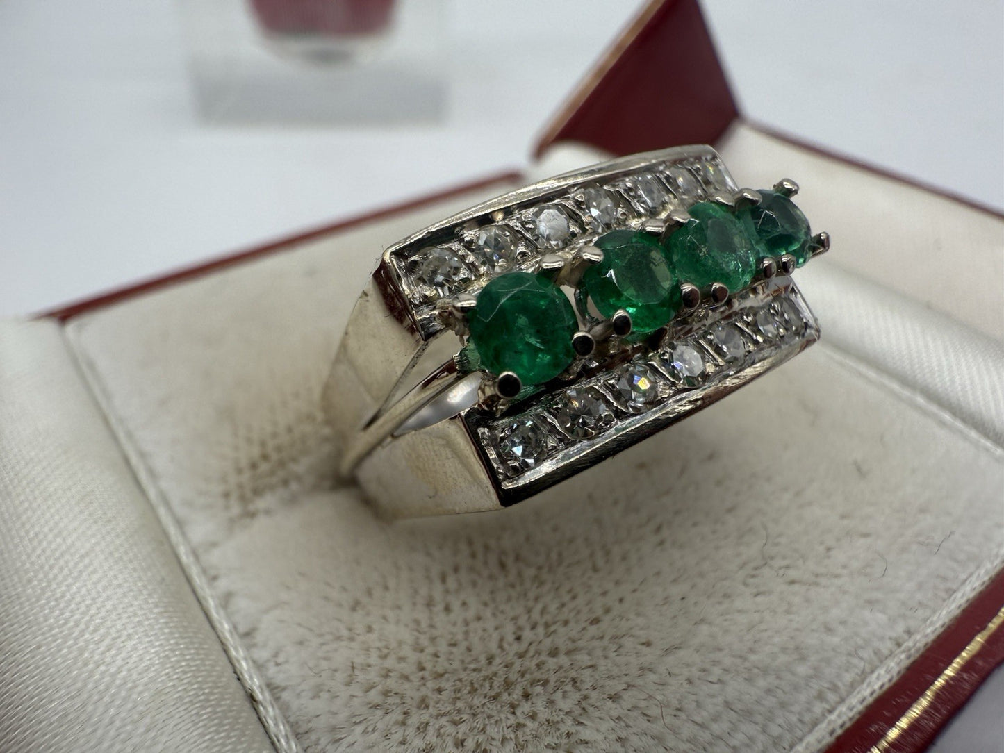 PRÄCHTIGER SAMARAGD BRILLANT RING 750 GOLD 18 KARAT GR.58