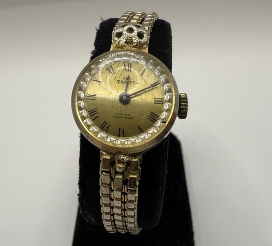 MAJESTIC 17 RUBIS HANDAUFZUG DAMENUHR VINTAGE RETRO LÄUFT AN