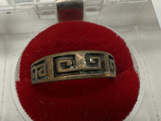 ANTIKER RING MIT GRIECHISCHEM MUSTER GR.53