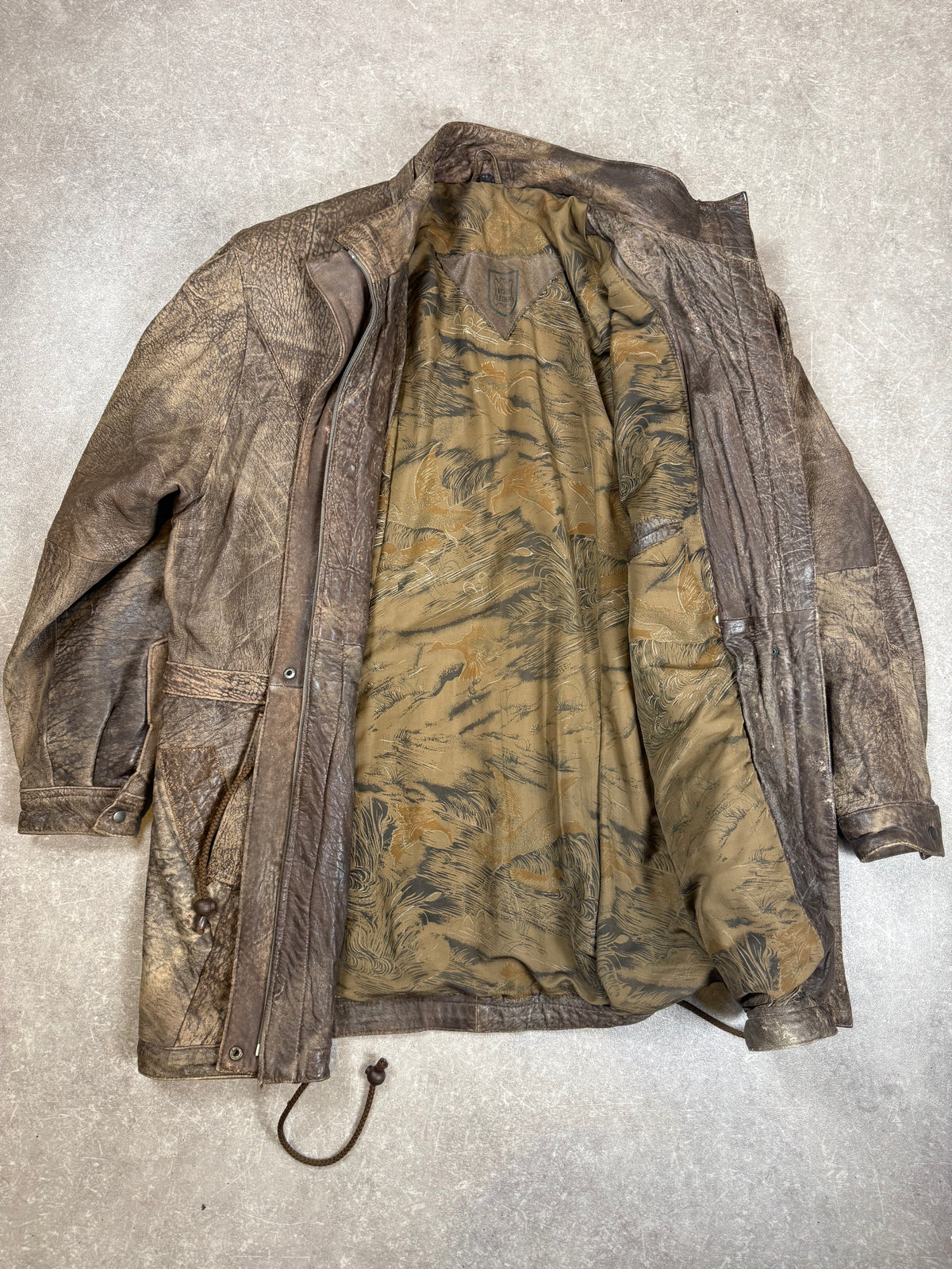 Vintage Lederparka Gr. 44 Braun – Echtleder Jacke mit starker Patina