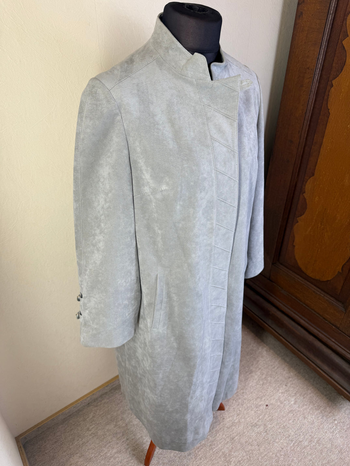 Vintage Damen Ledermantel Hellgrau – Stadick Modell Veloursleder Mantel