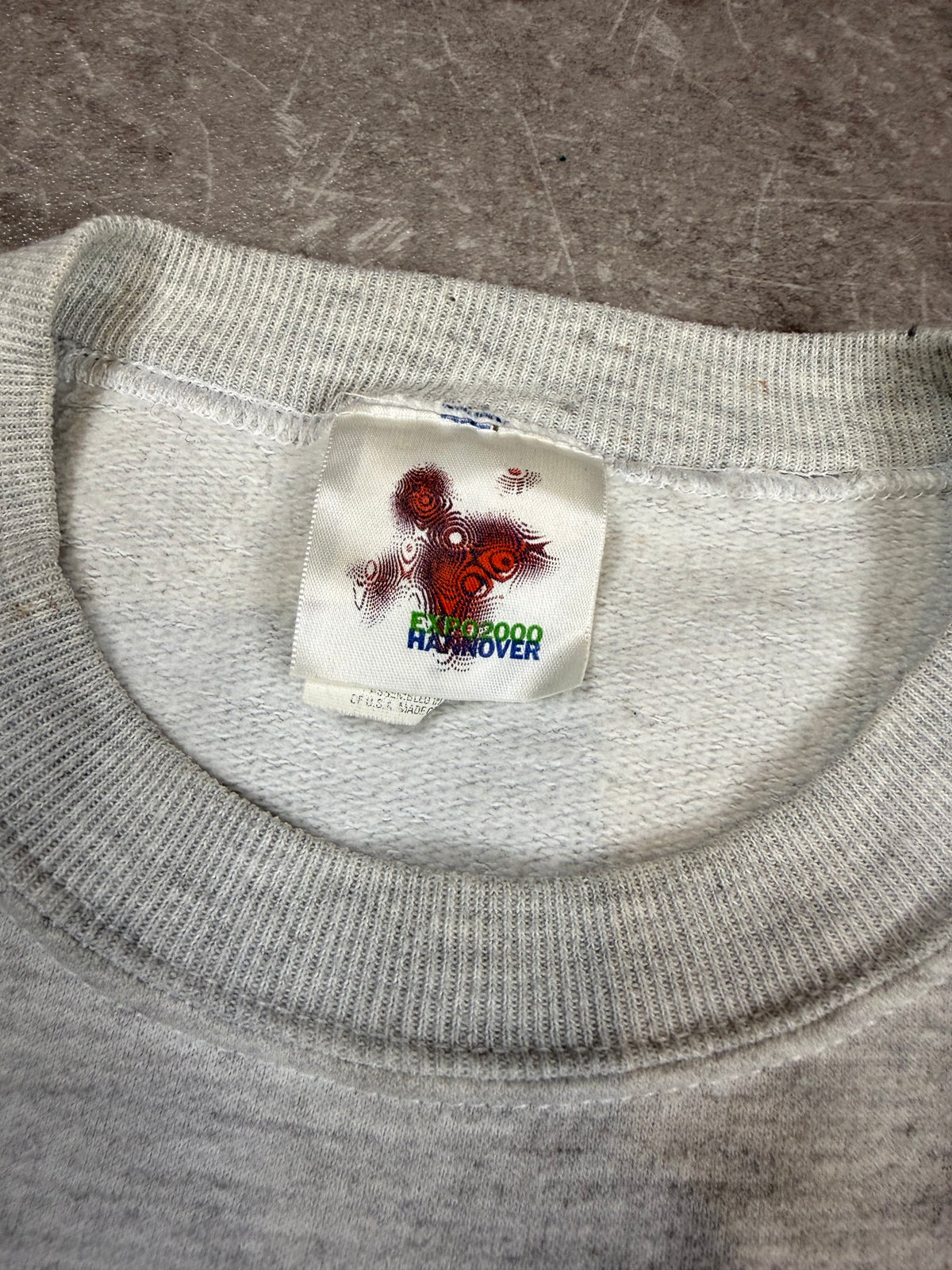 Vintage EXPO 2000 Hannover Sweatshirt – Original Millennium Pullover Grau M