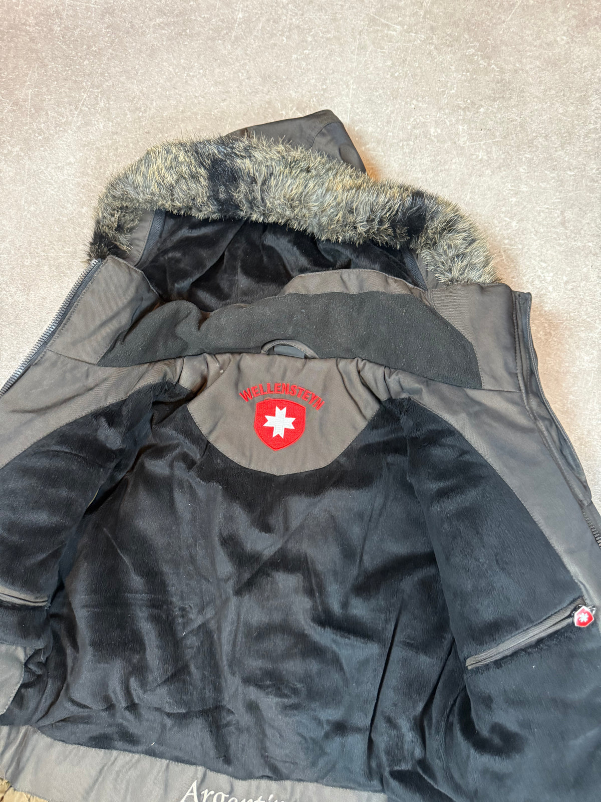 Wellensteyn Argentine Damen Winterjacke Parka XS Grau mit Kapuze & Gürtel