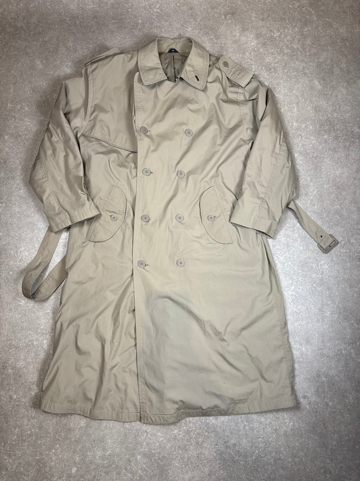 Vintage Herren Trenchcoat Gr. 26 – Beige Mantel mit Gürtel & Warmfutter