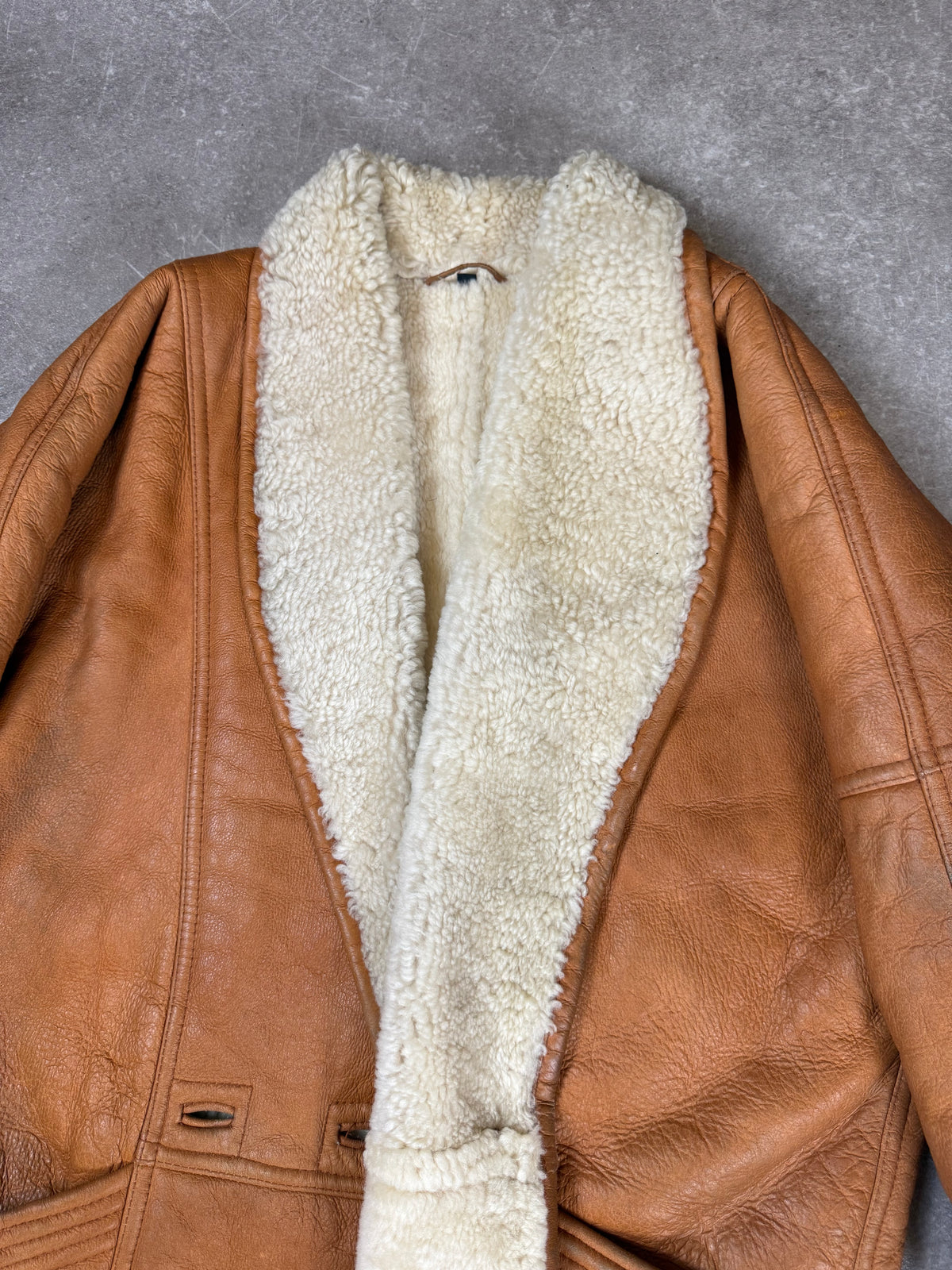 Vintage Lammfellmantel Braun – Echtleder Shearling Oversize Mantel