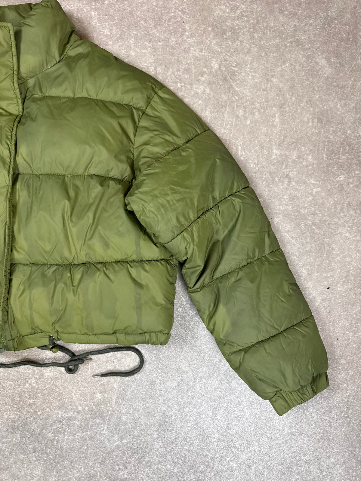 Damen Pufferjacke Grün Gr. S – kurze Steppjacke mit Stehkragen