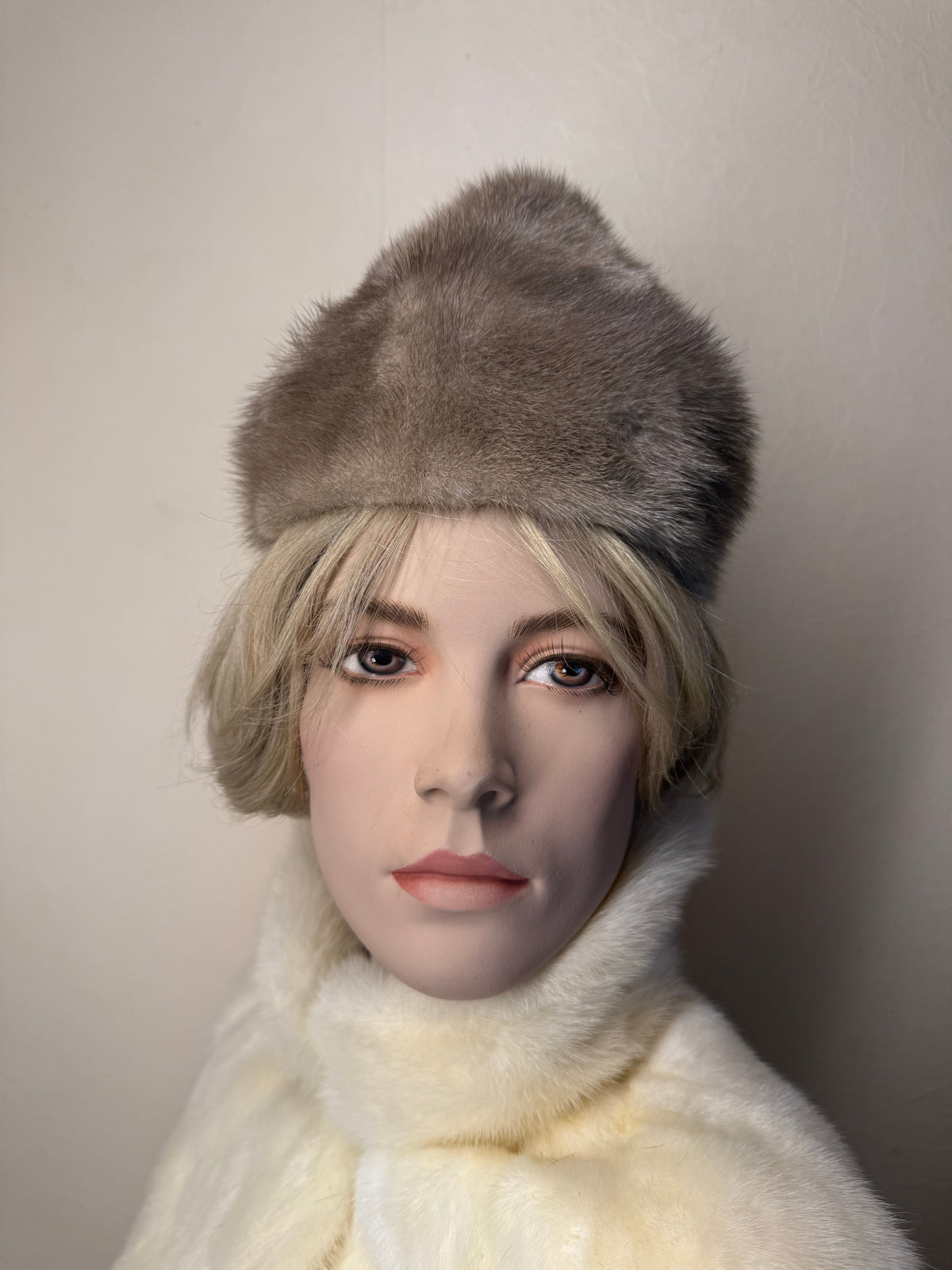 Vintage Nerz Pelzmütze Echtpelz Taupe Braun Russische Wintermütze Damen Luxury Fur Hat