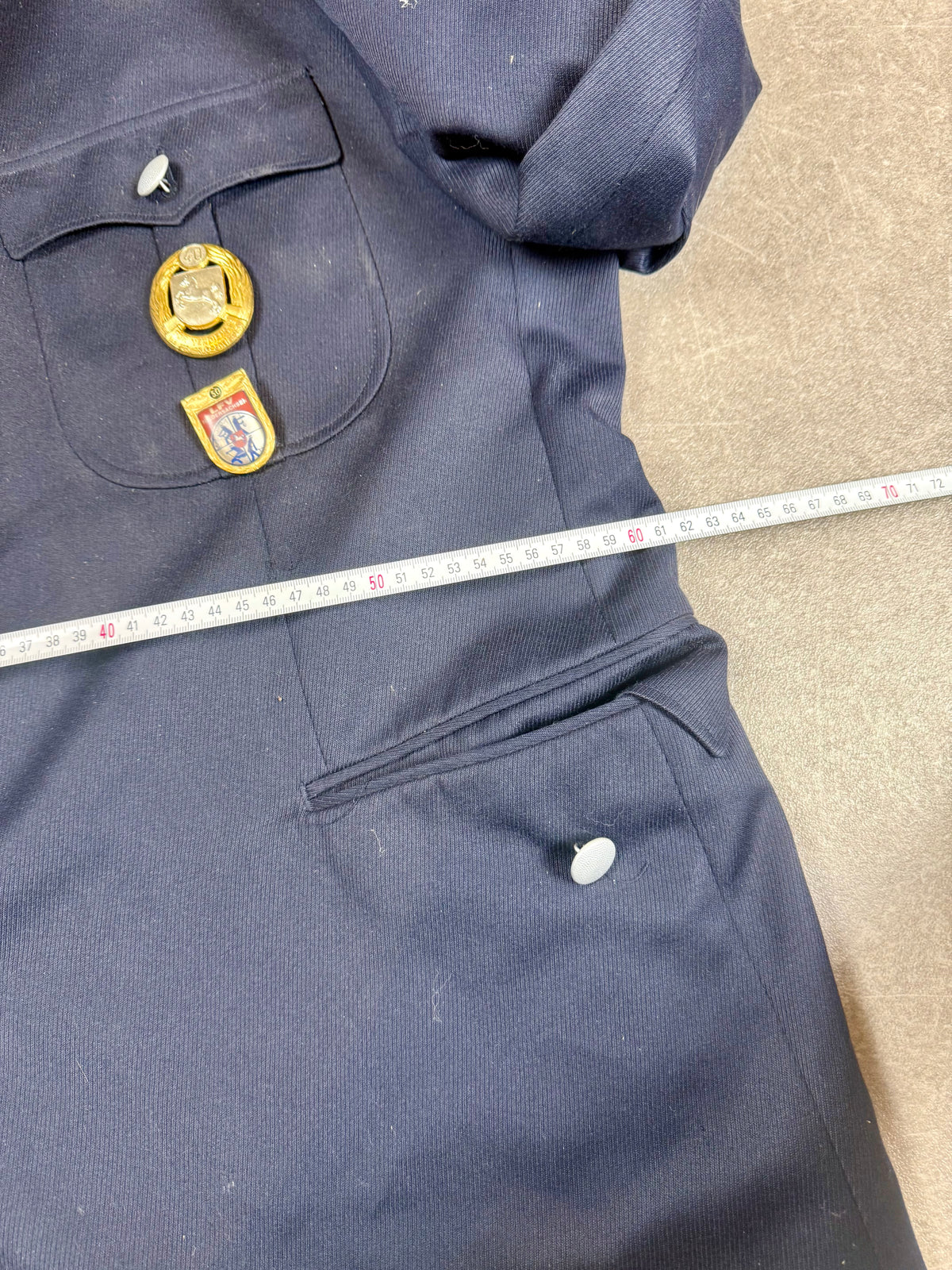 Vintage Feuerwehr Uniform Niedersachsen Herren Dienstjacke mit Schirmmütze & Abzeichen