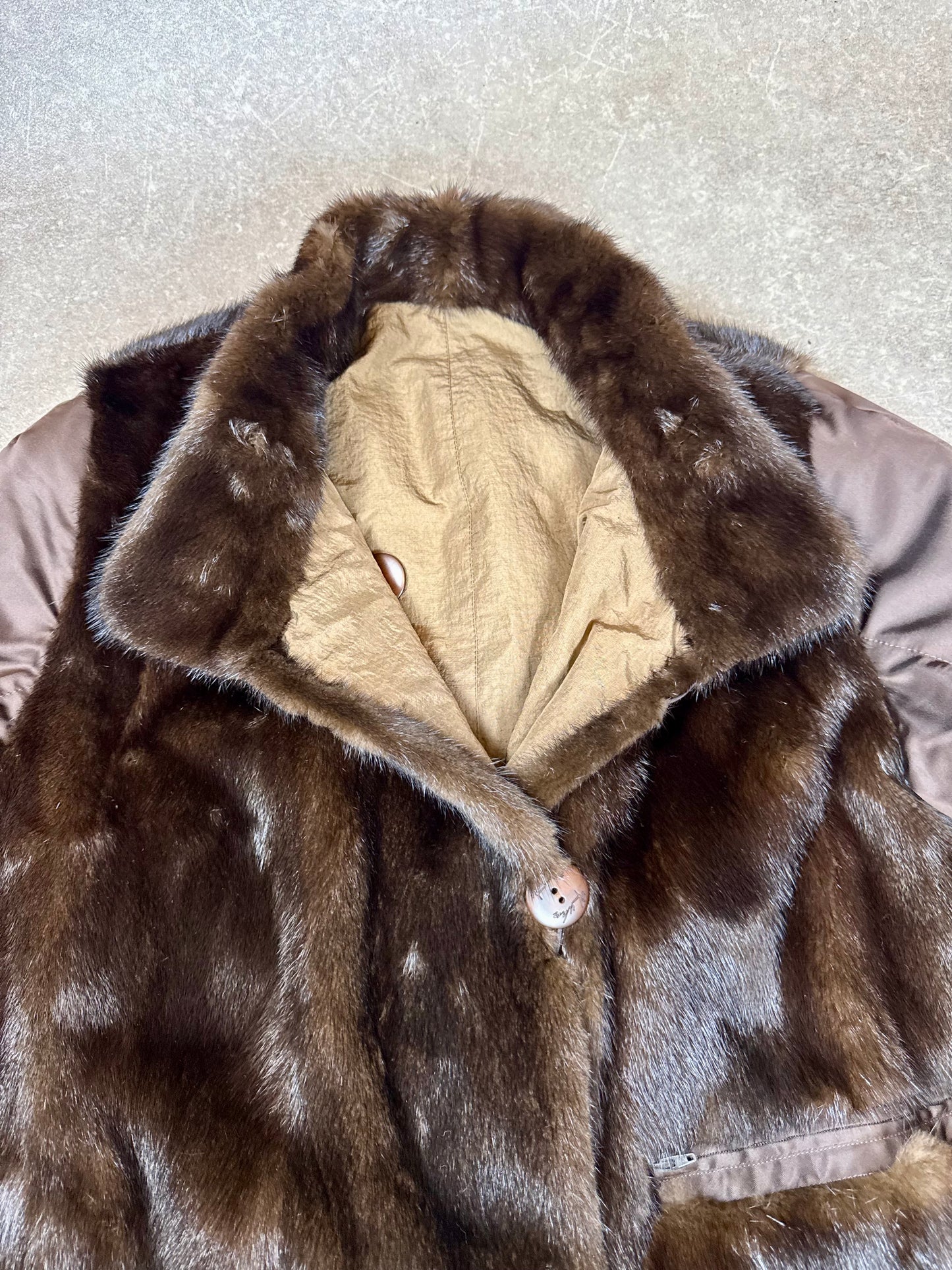 Vintage Nerzmantel Echtpelz Braun Damen Pelzmantel Lang Klassisch Elegant Winter