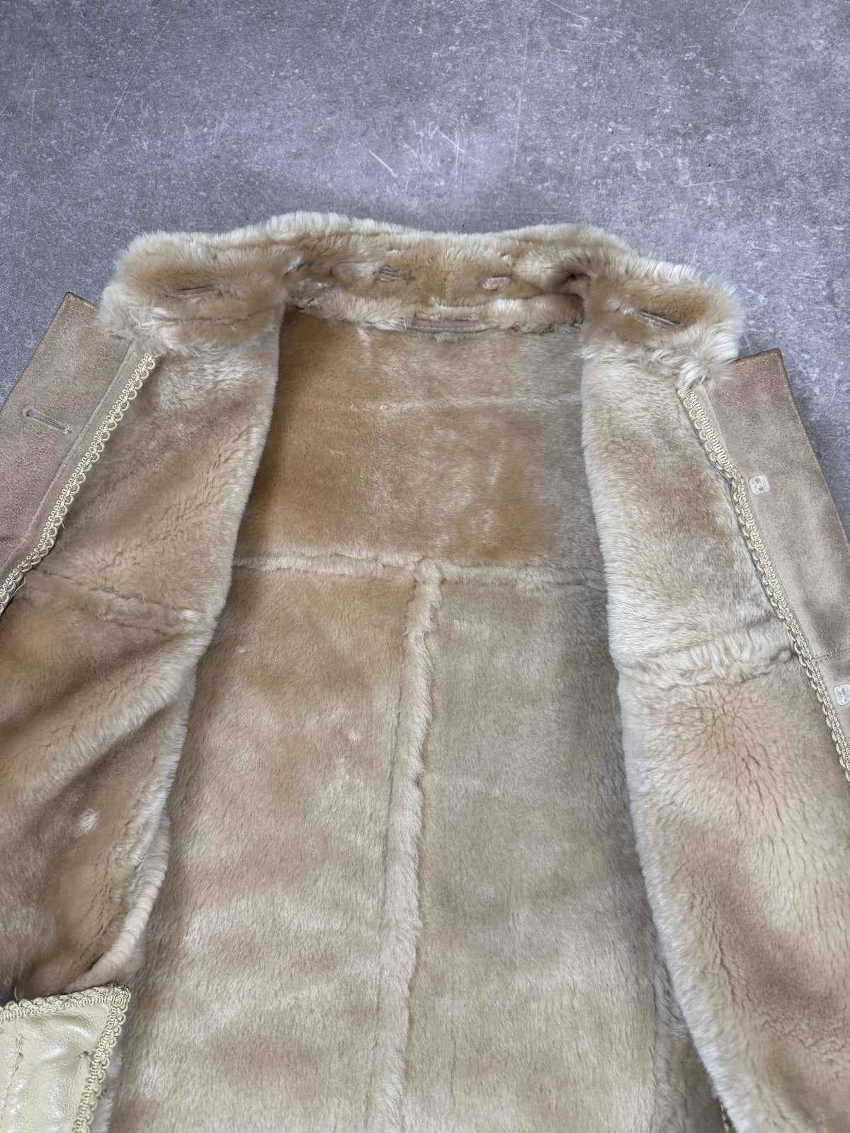 Vintage Damen Lammfelljacke Beige – Echtes Leder Shearling Mantel