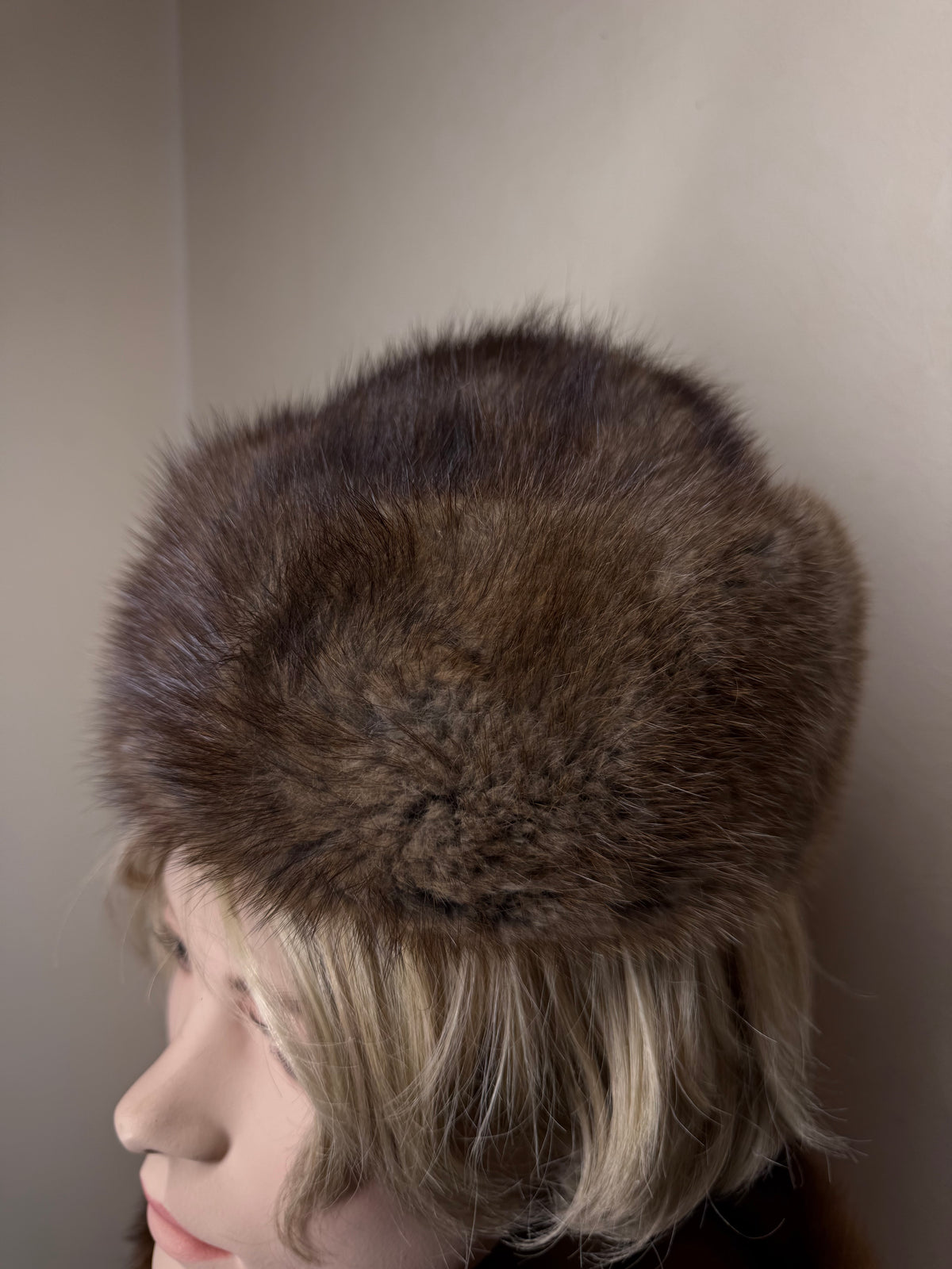 Exklusive Vintage Pelzmütze Echtpelz Braun Damen Wintermütze Fellmütze Russischer Stil