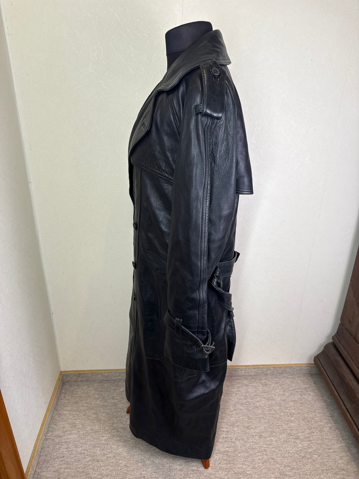 Langer Leder Mantel Damen Schwarz Vintage Trenchcoat Echtleder AB Collection Gr. L