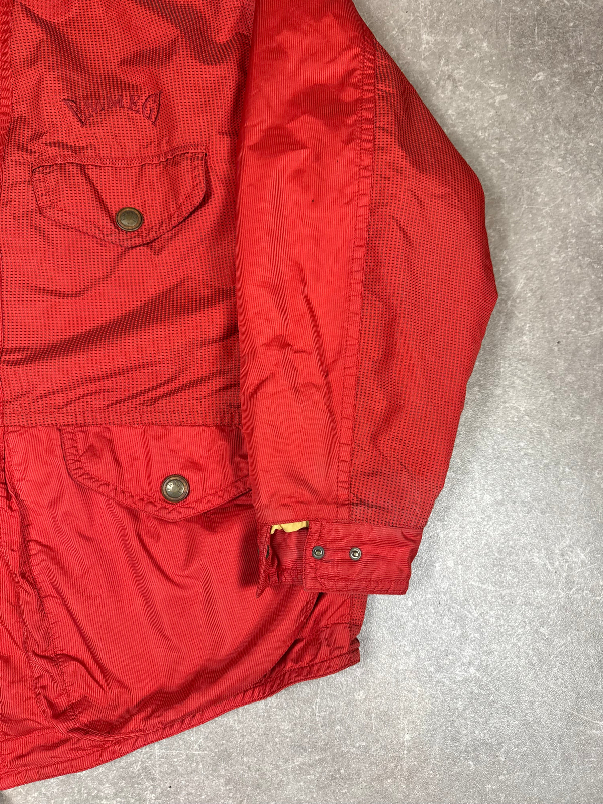 Vintage EMMEGI Outdoor Jacke Rot – Designed by Milos – 80er/90er Jahre