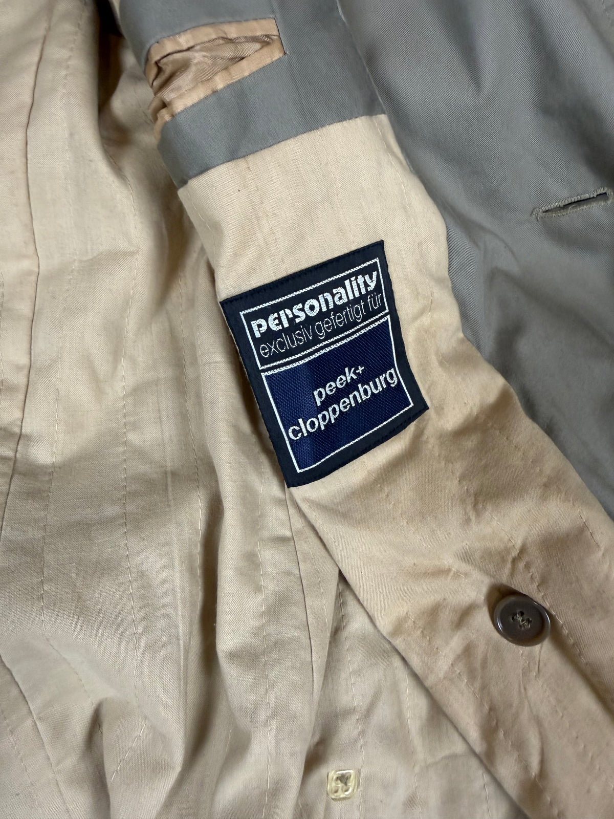 Vintage Hugo Boss Trenchcoat Herren – 80er/90er Jahre Khaki Mantel P&C