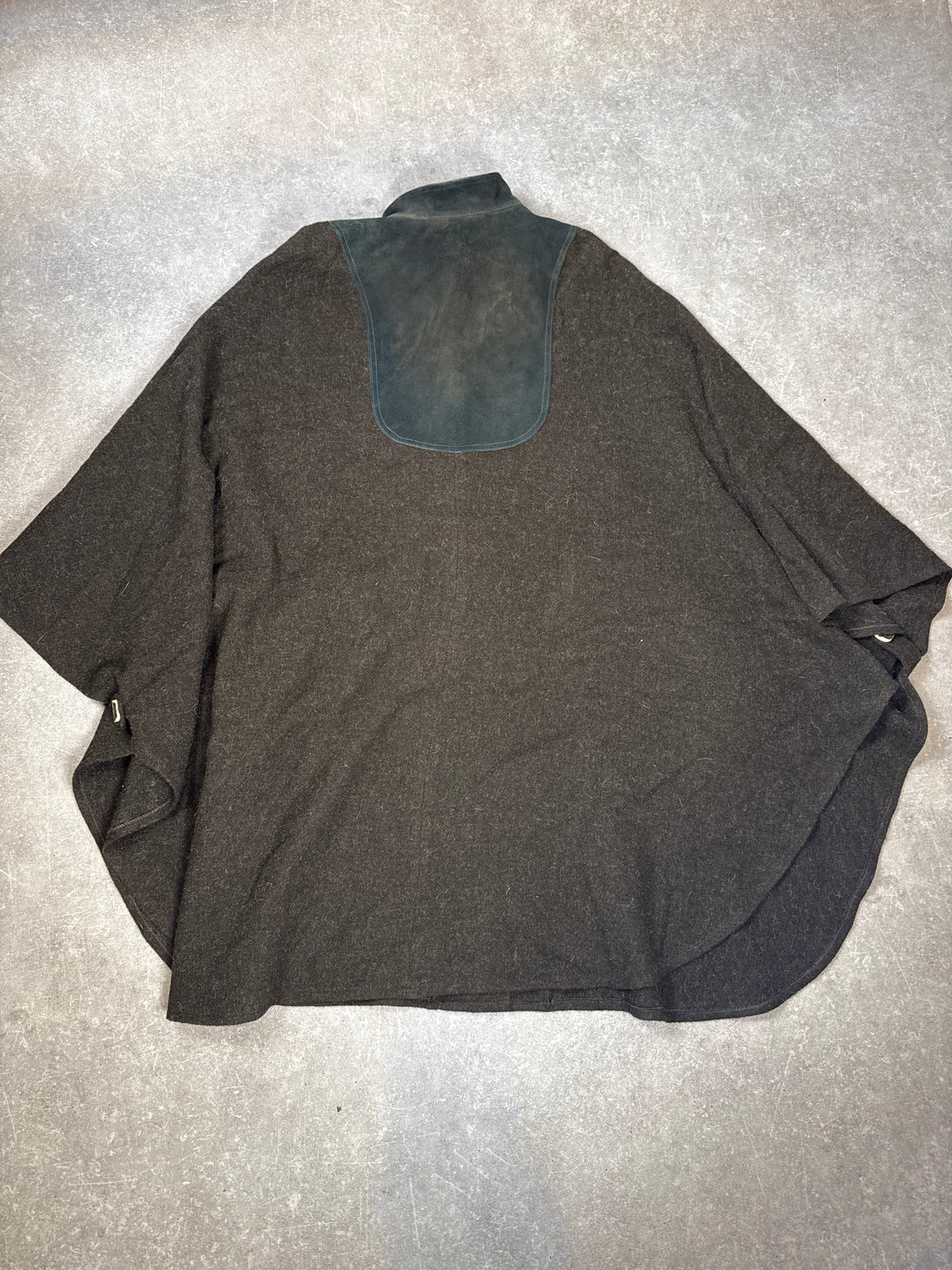 Julius Lang Trachten Cape Poncho Damen Braun Wildleder Wollcape Oversize Vintage