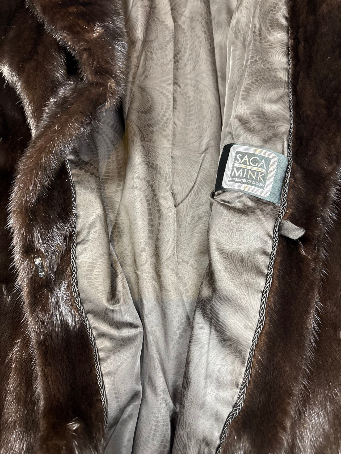 Vintage SAGA MINK Nerzmantel Echtpelz Dunkelbraun Damen Pelzmantel Luxus Klassisch