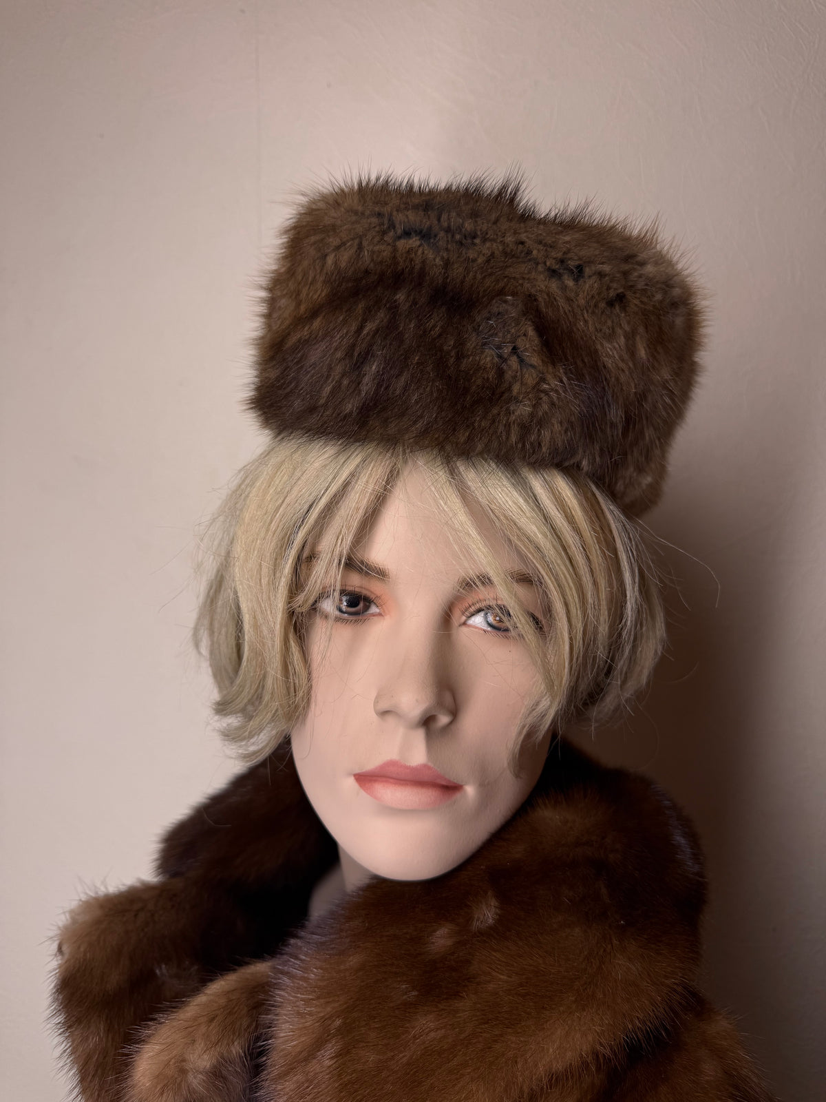 Edle Vintage Pelzmütze Echtpelz Braun Damen Wintermütze Fellmütze Russischer Stil