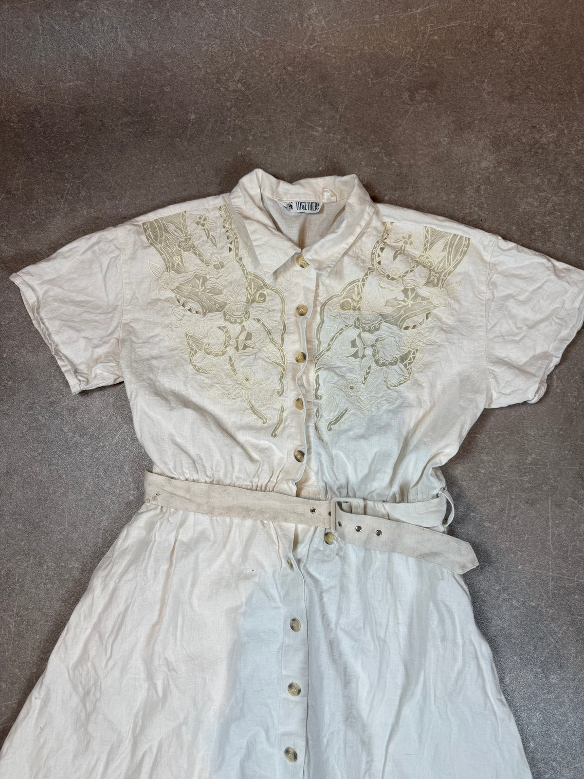 Vintage TOGETHER Hemdblusenkleid Weiß – Stickerei Spitze Gürtel 80er/90er