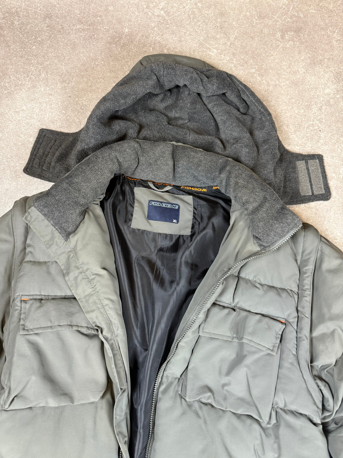 Vintage Fishbone Winterjacke XL Grau – Y2K Puffer Outdoor Jacke 2000er