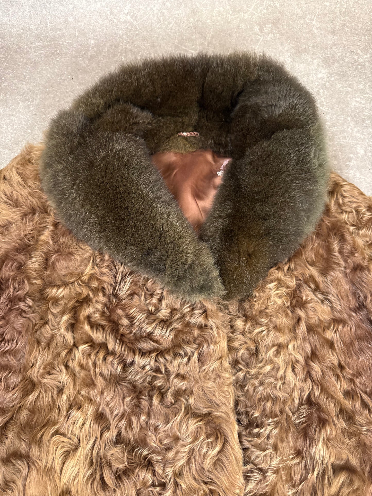 Vintage Persianer Pelzmantel Karakul Astrachan Nerzkragen Echtpelz Damen XL