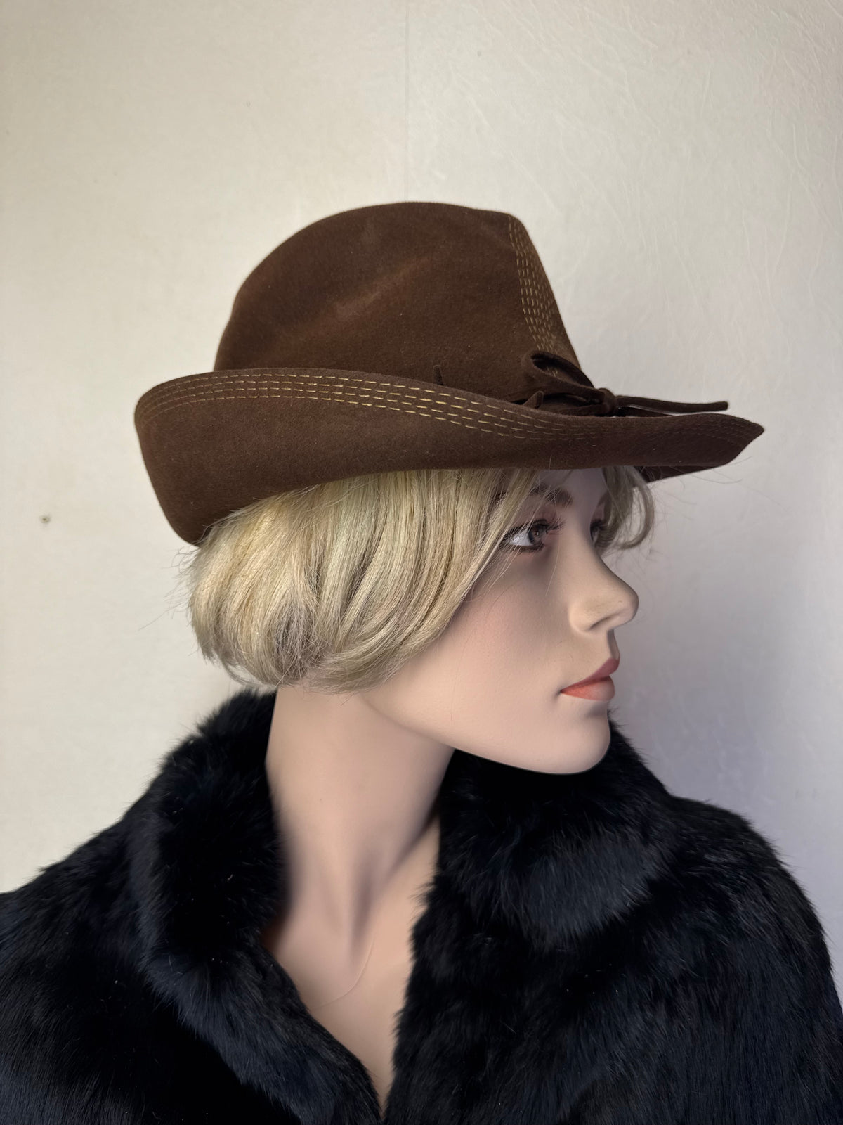 Vintage Wegener Westernhut Braun – Cowboy Filzhut mit Kontrastnähten - Made in Germany