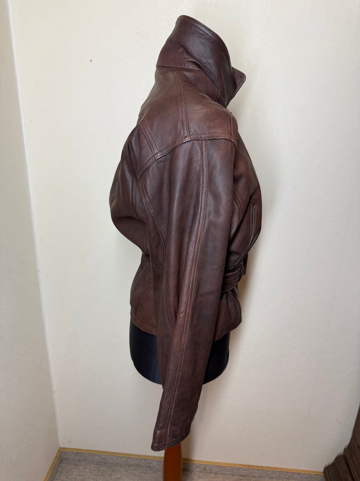 Maddox Lederjacke Damen Braun Gr 46 Echtleder Bikerjacke Jacke mit Gürtel Vintage