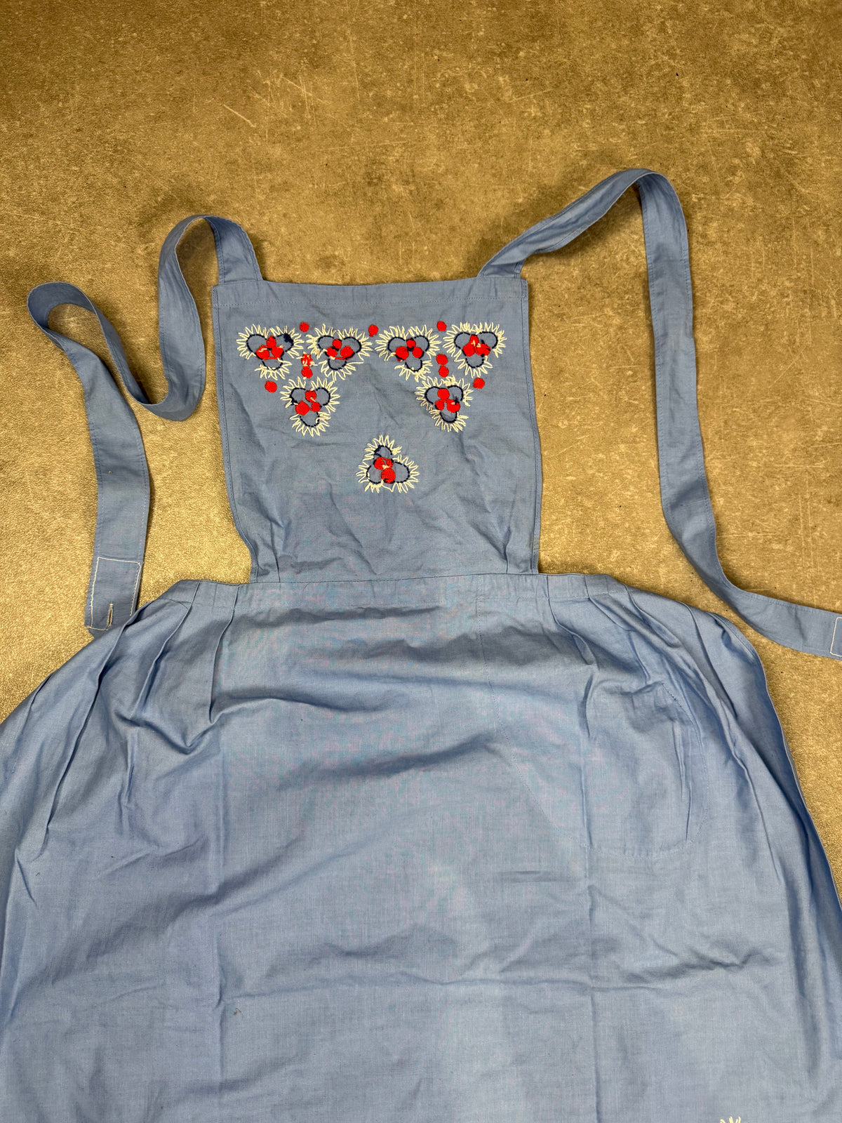 Vintage Damen Latzschürze Blau Bestickt Blumen Trägerschürze Landhaus