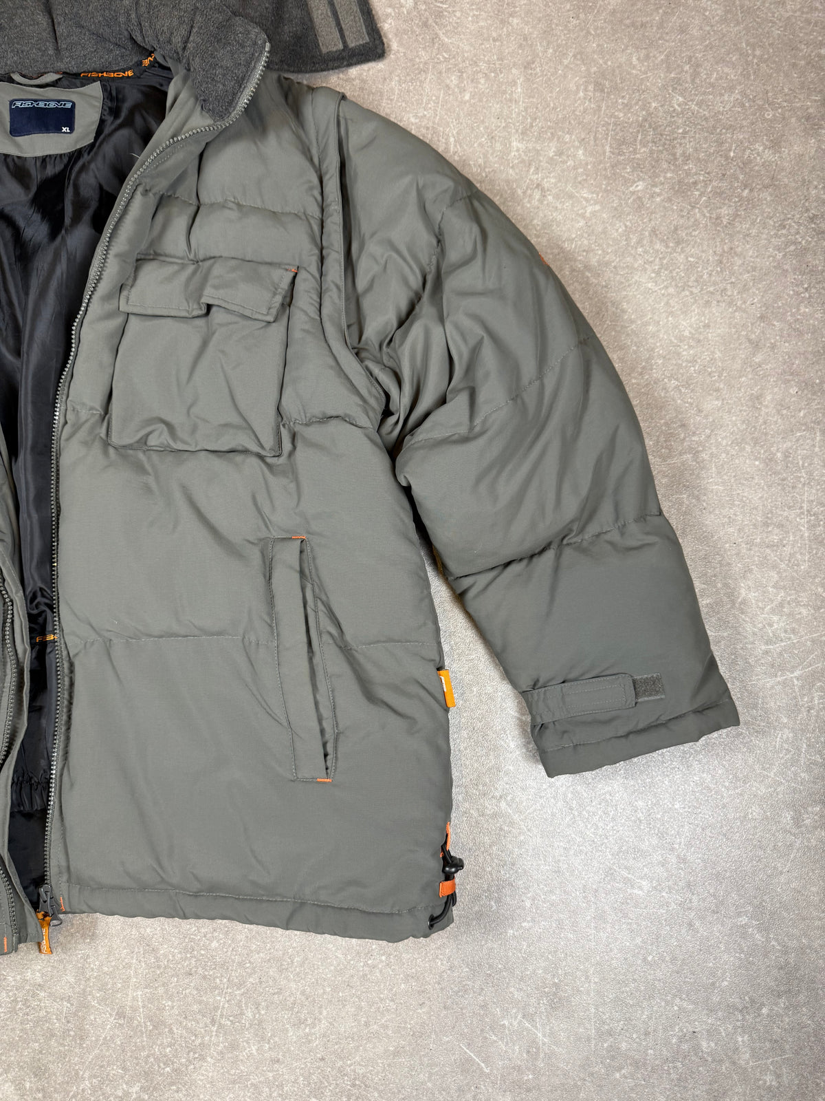 Vintage Fishbone Winterjacke XL Grau – Y2K Puffer Outdoor Jacke 2000er