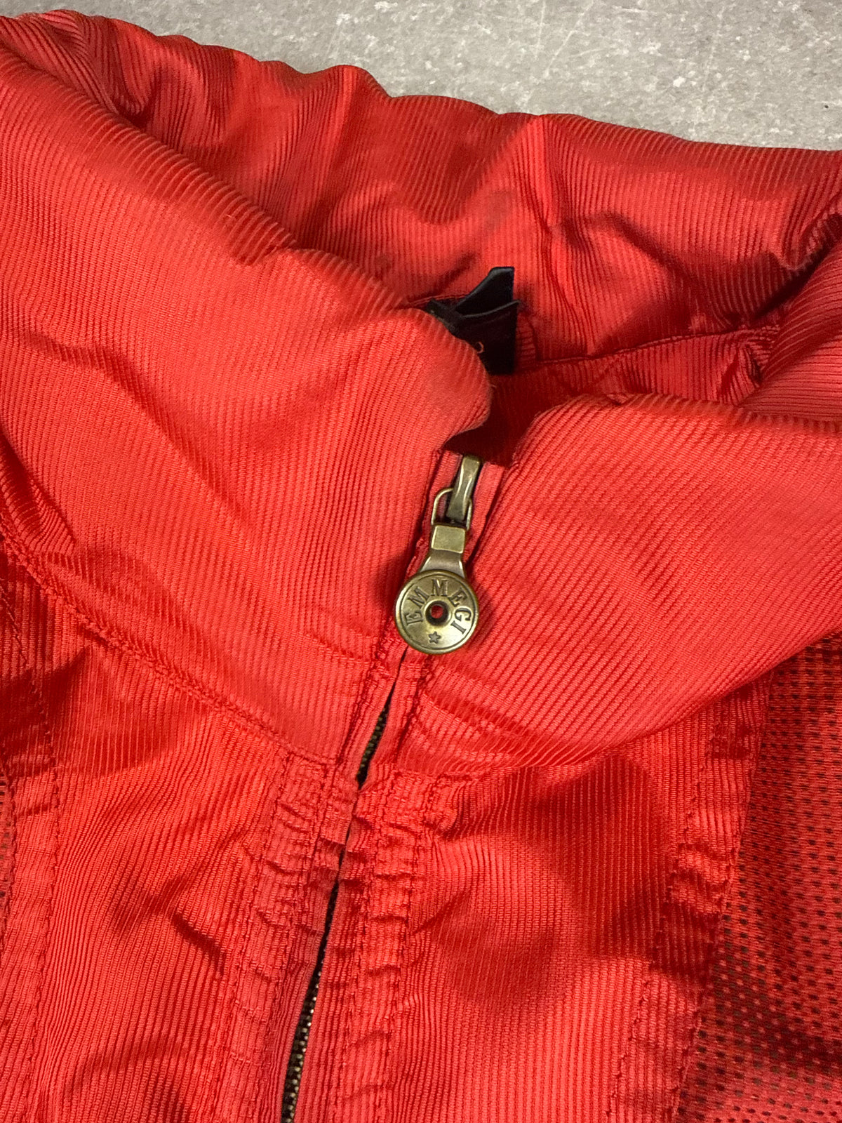 Vintage EMMEGI Outdoor Jacke Rot – Designed by Milos – 80er/90er Jahre