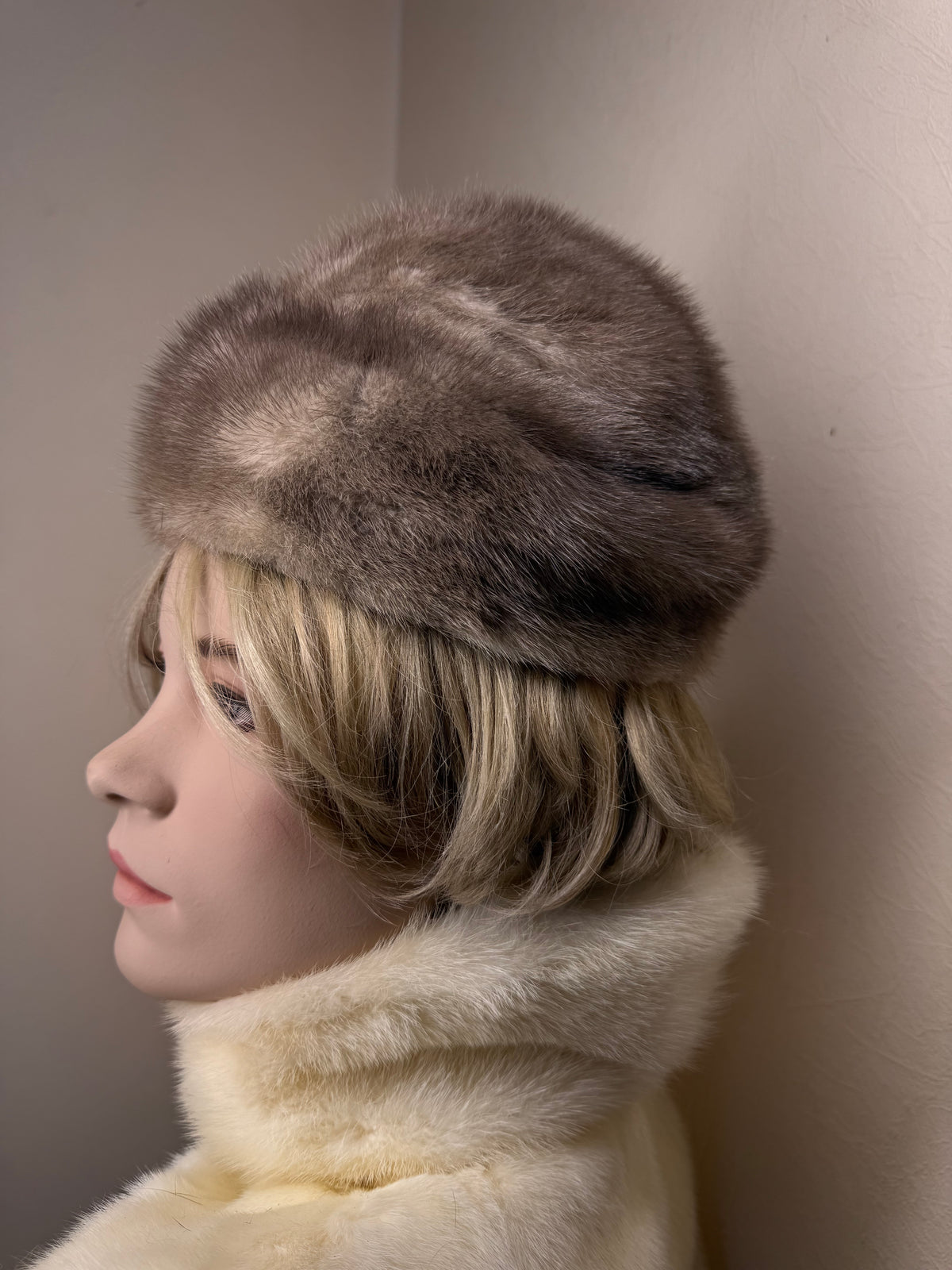 Vintage Nerz Pelzmütze Echtpelz Taupe Braun Russische Wintermütze Damen Luxury Fur Hat